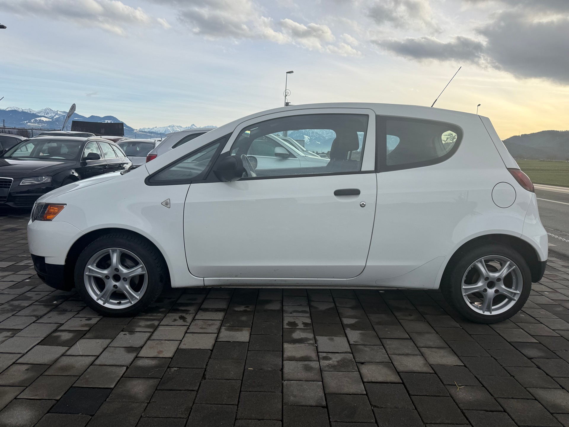 MITSUBISHI Colt 1.1 12V-image-3