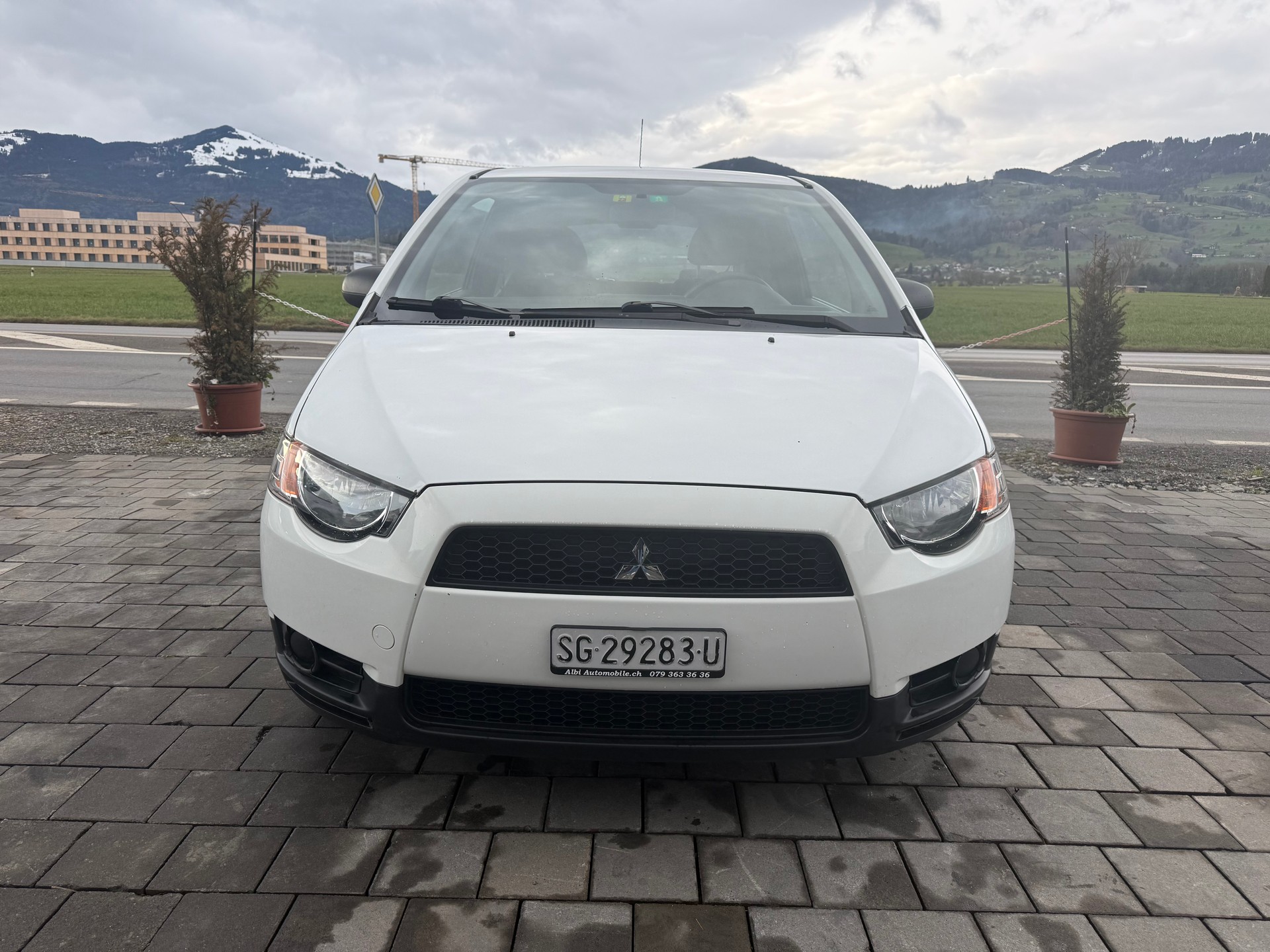 MITSUBISHI Colt 1.1 12V-image-2