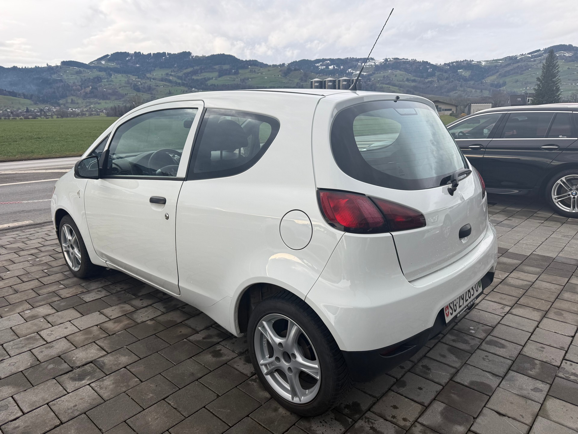 MITSUBISHI Colt 1.1 12V-image-8