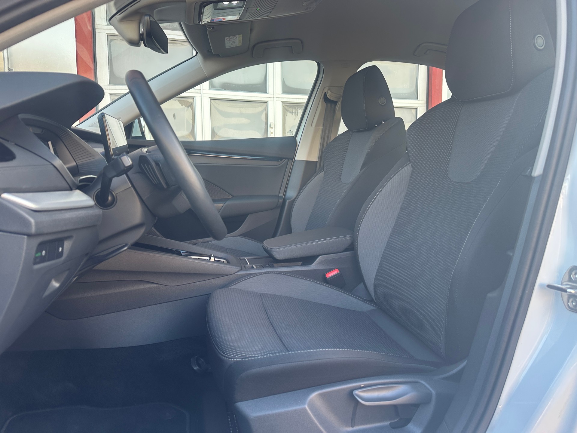 SKODA Octavia Limousine 1.5TSI Selection 150PS Benzin-image-25