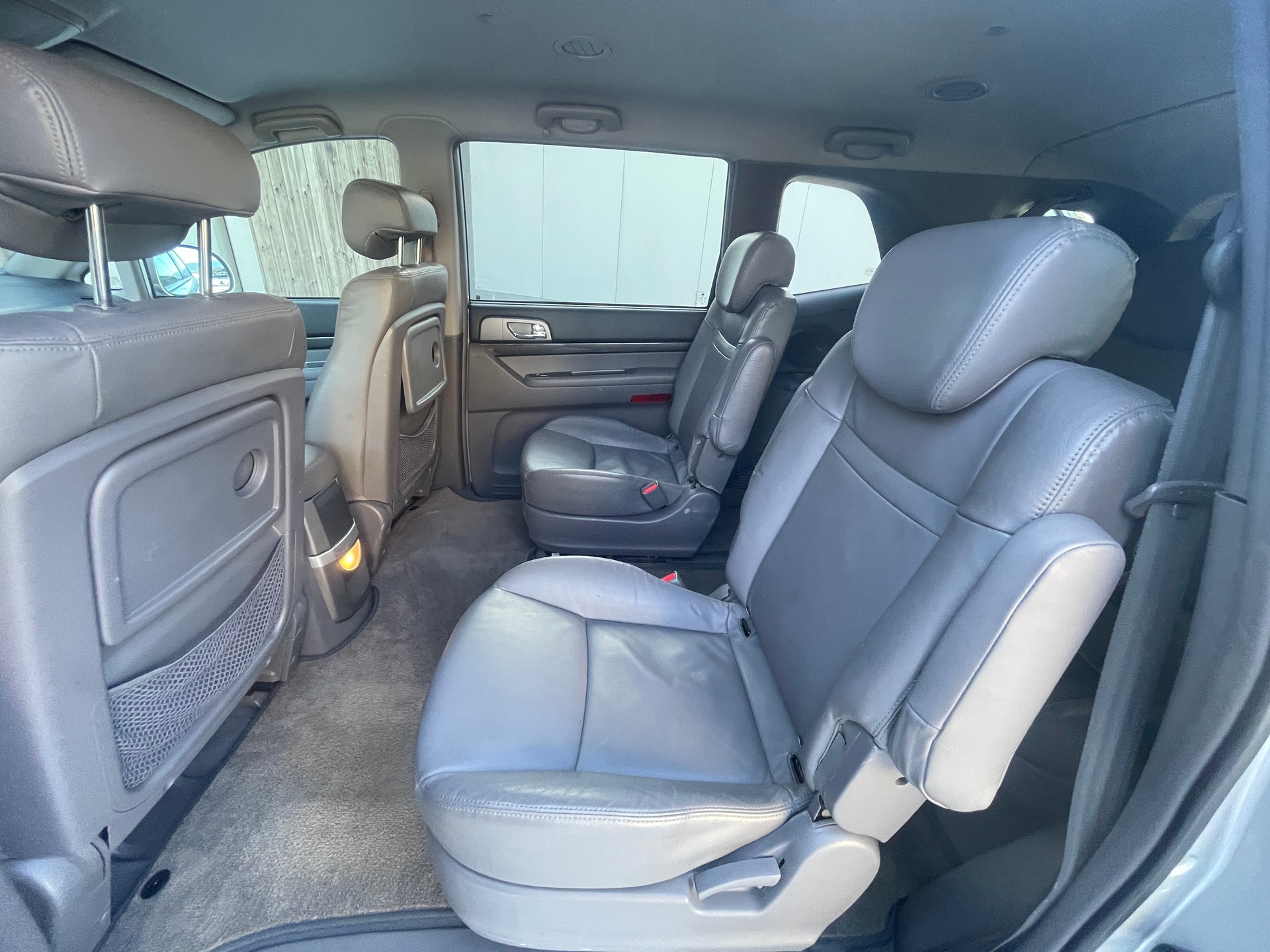 KGM-SsangYong Rodius SV200 e-XDi Sapphire 4WD E-Tronic-image-18
