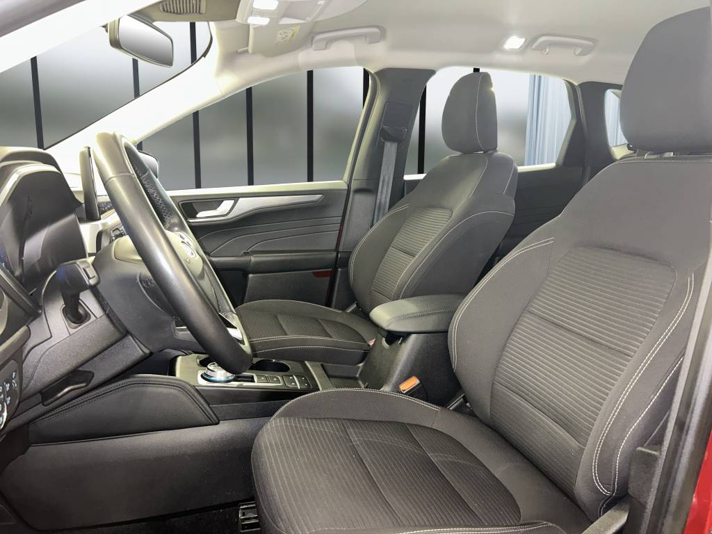 FORD Kuga 2.5 PHEV Titanium 2WD-image-7
