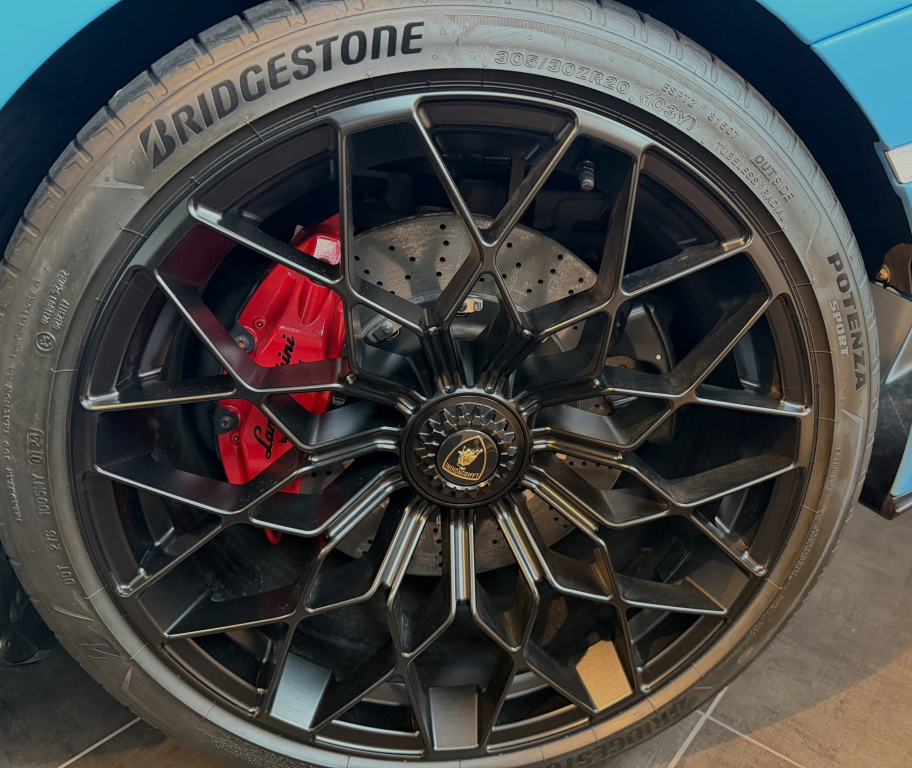 LAMBORGHINI Huracan Coupé 5.2 STO-image-4