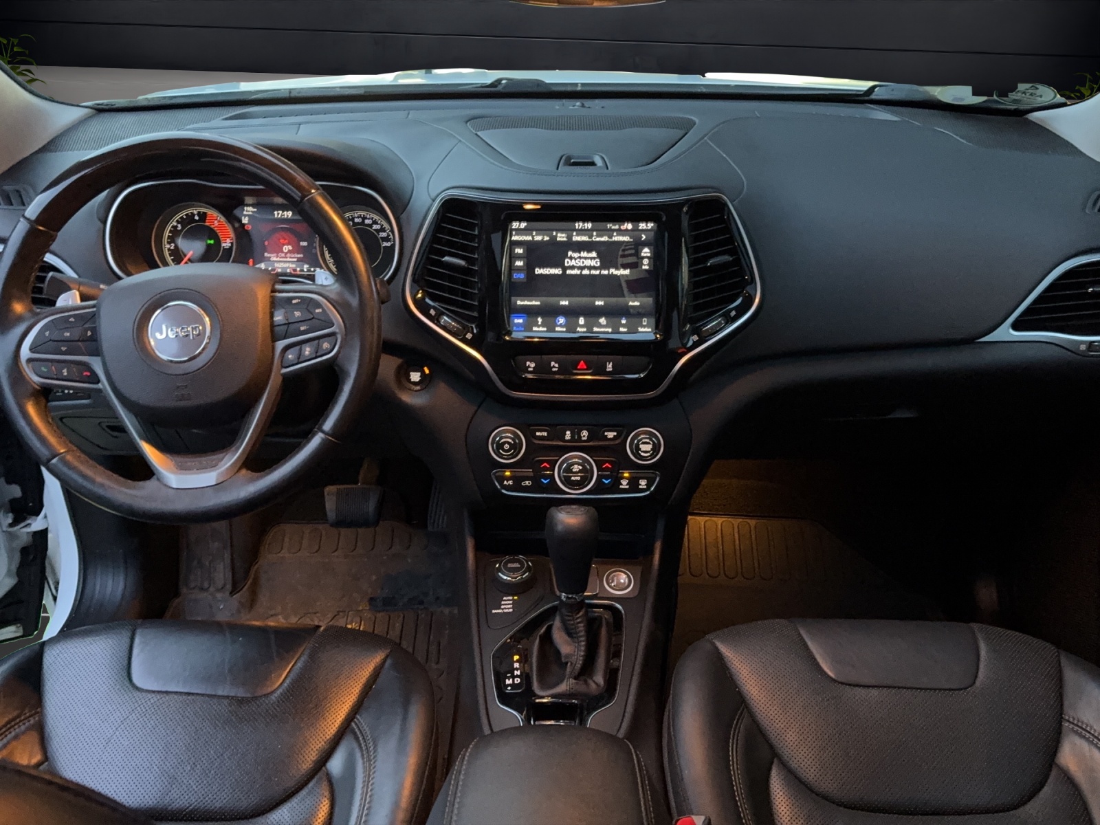 JEEP Cherokee 2.2MJ Overl. AWD-image-5