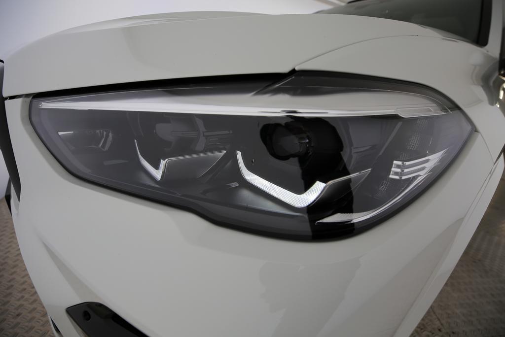 BMW X5 40d xDrive SAG-image-15