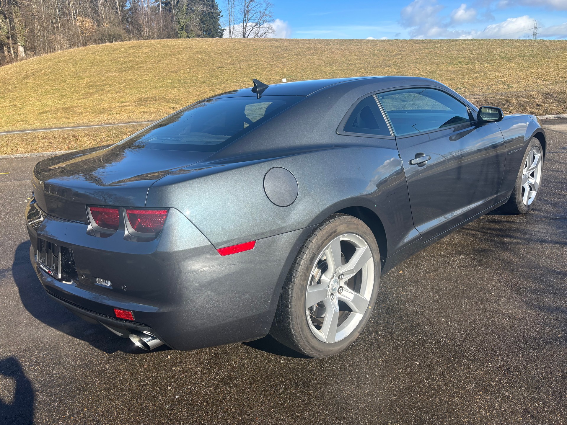 CHEVROLET Camaro SS-image-3