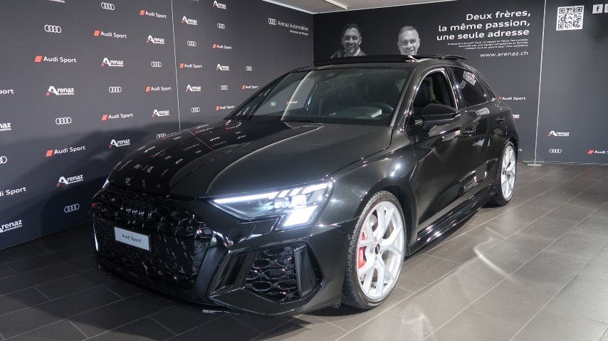 AUDI RS3 Sportback 2.5 TSI quattro S-tronic-image-0