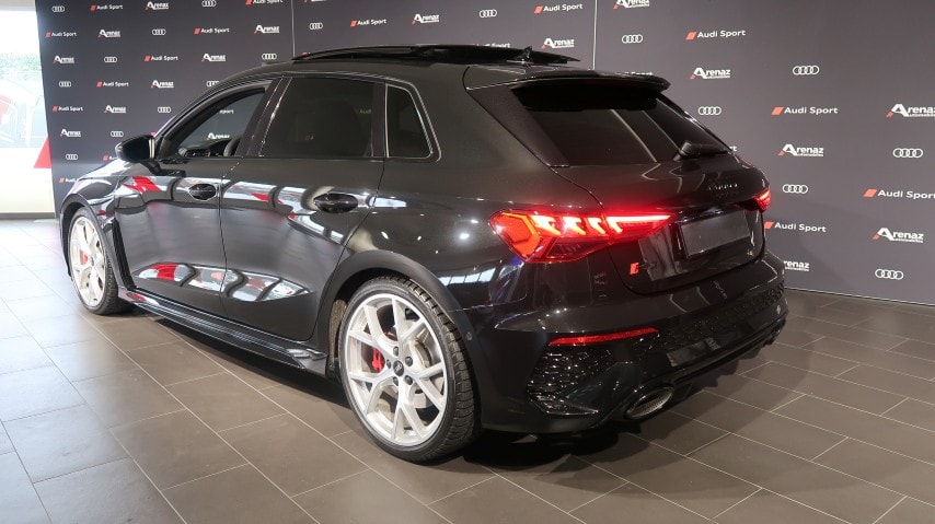 AUDI RS3 Sportback 2.5 TSI quattro S-tronic-image-1