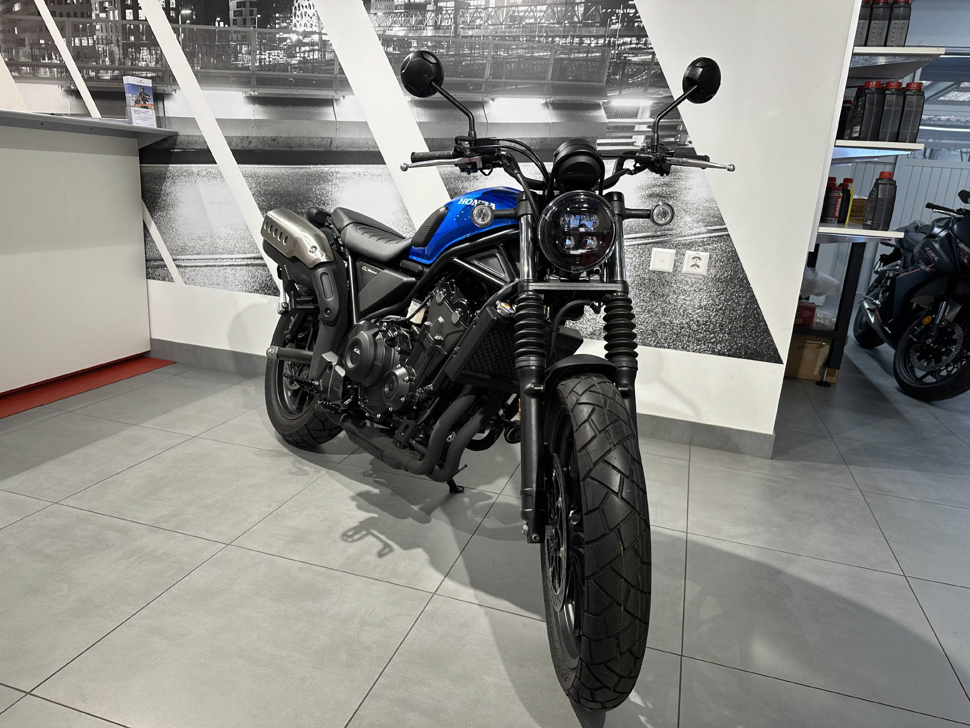 HONDA CL 500 A ABS | Vorführfahrzeug | neuwertig | ab MFK | sofort Verfügbar-showroom-element-3
