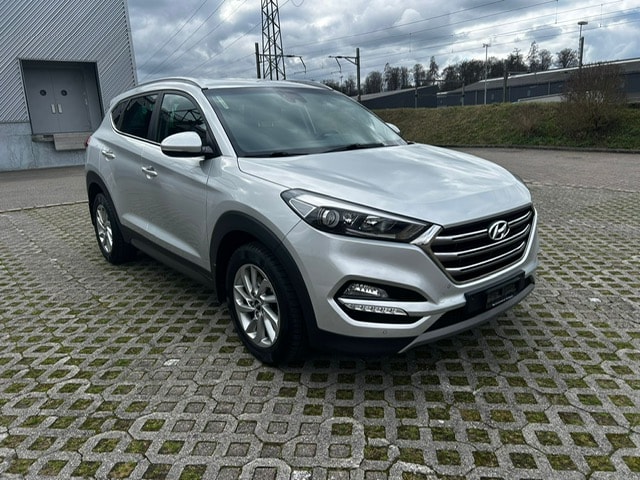 HYUNDAI Tucson 2.0 CRDI Plena 4WD Automatic-image-0