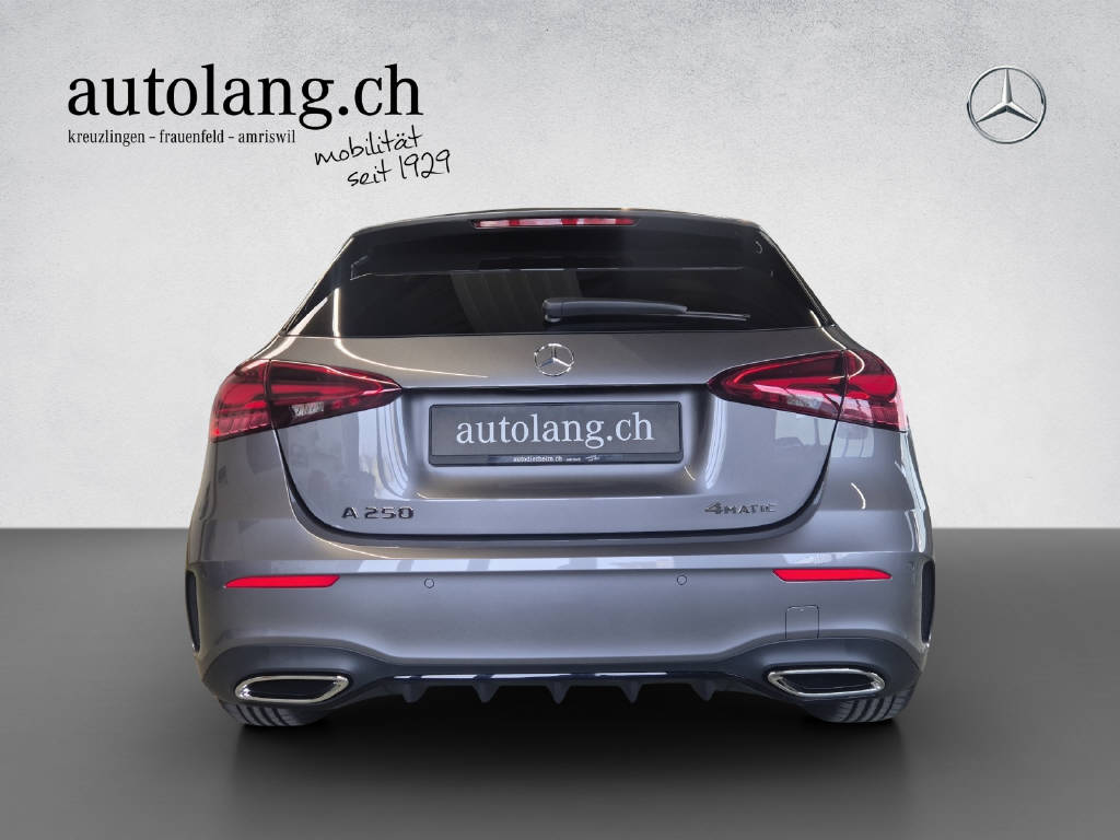 MERCEDES-BENZ A 250 AMG Line 4Matic-image-13