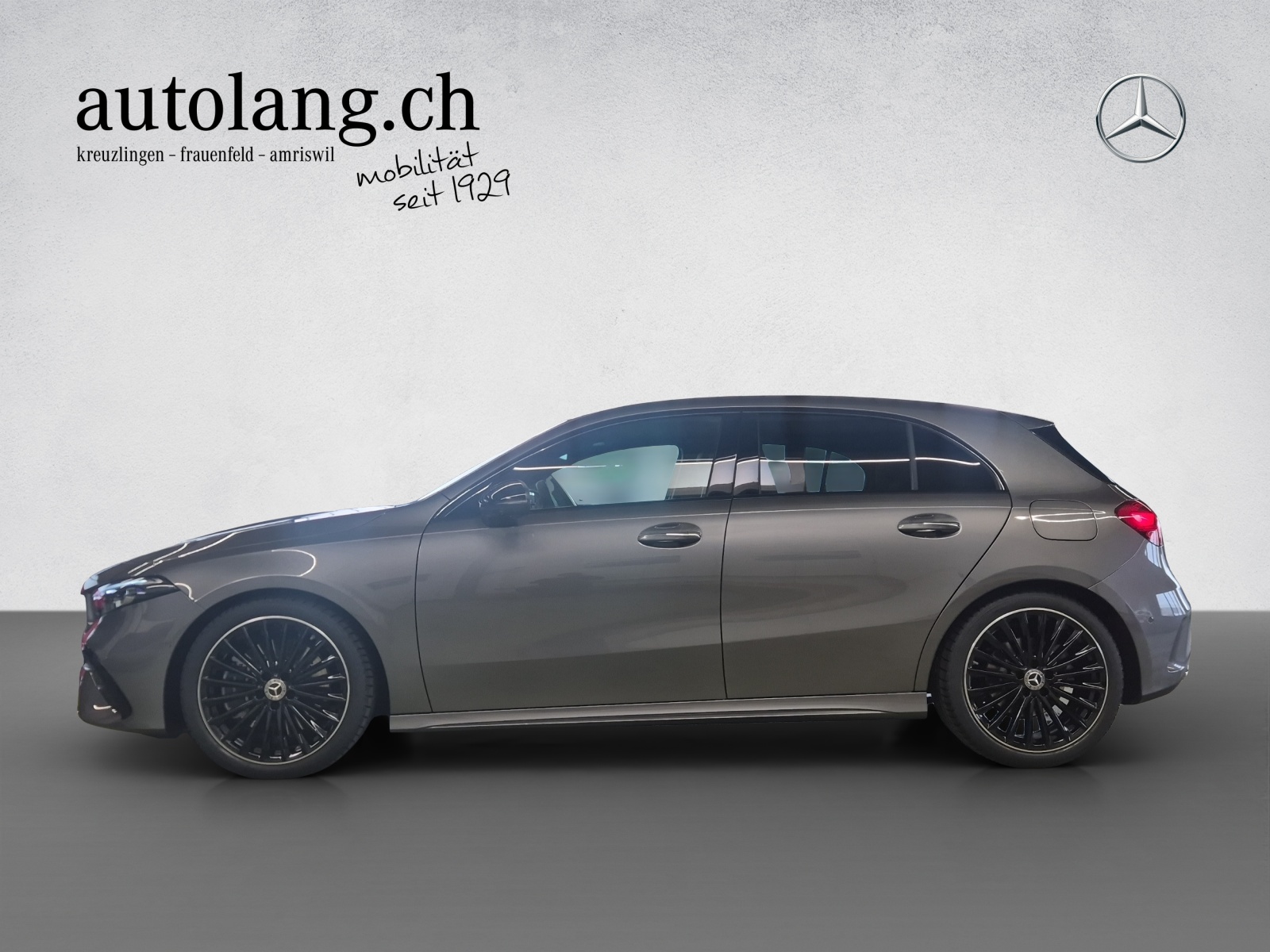 MERCEDES-BENZ A 250 AMG Line 4Matic-image-2