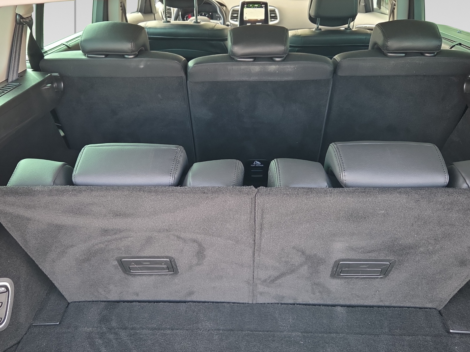 RENAULT Espace 2.0 dCi Techno EDC 6-image-13