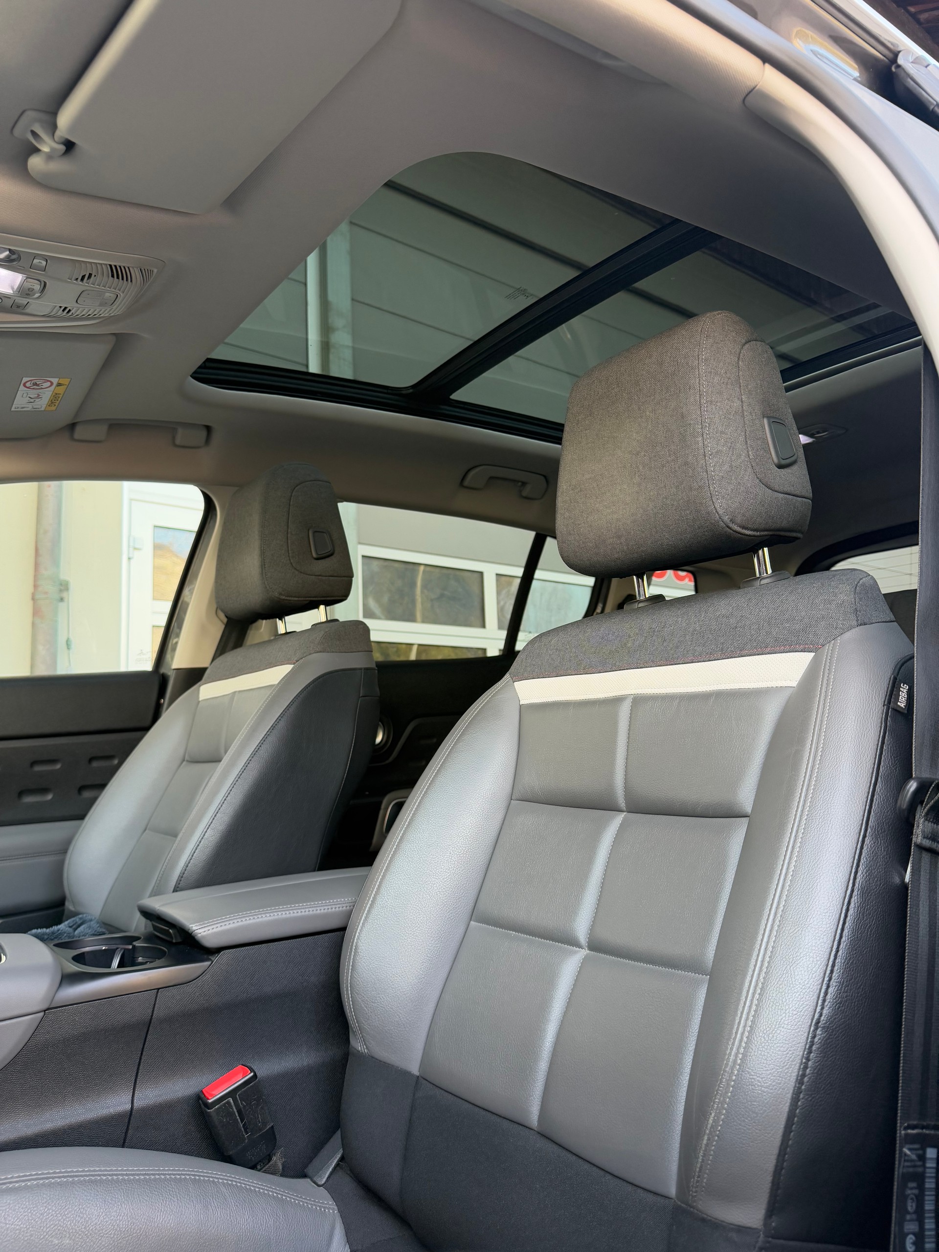 CITROEN C5 Aircross 2.0 BlueHD Shine EAT8-image-12