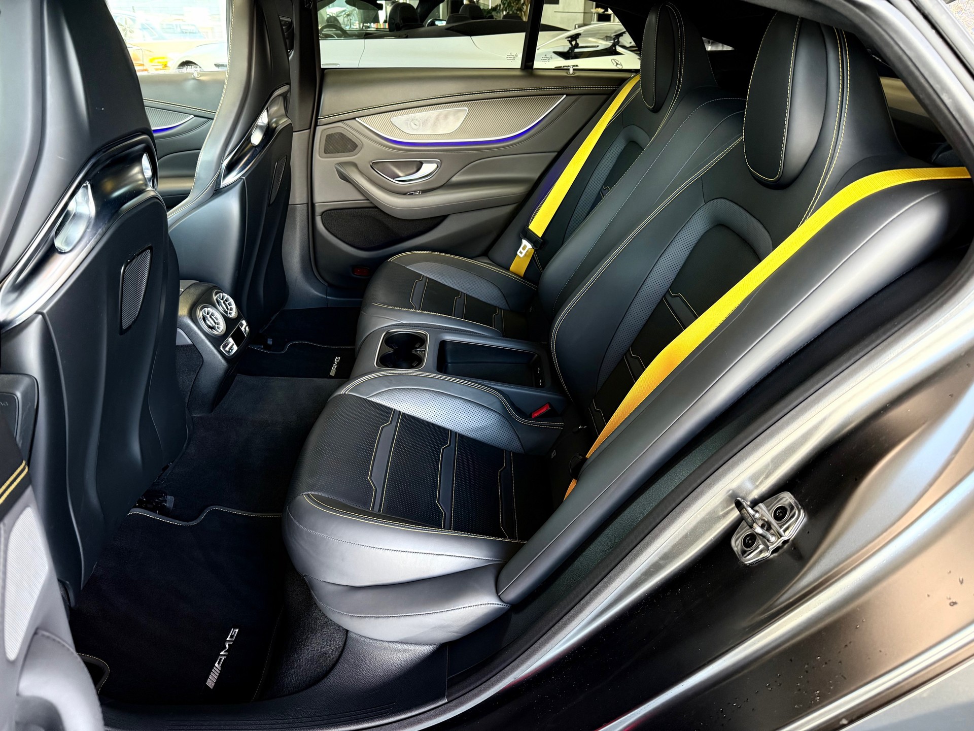 MERCEDES-BENZ AMG GT 4 63 S Edition 1 4Matic+ Speedshift MCT-image-14