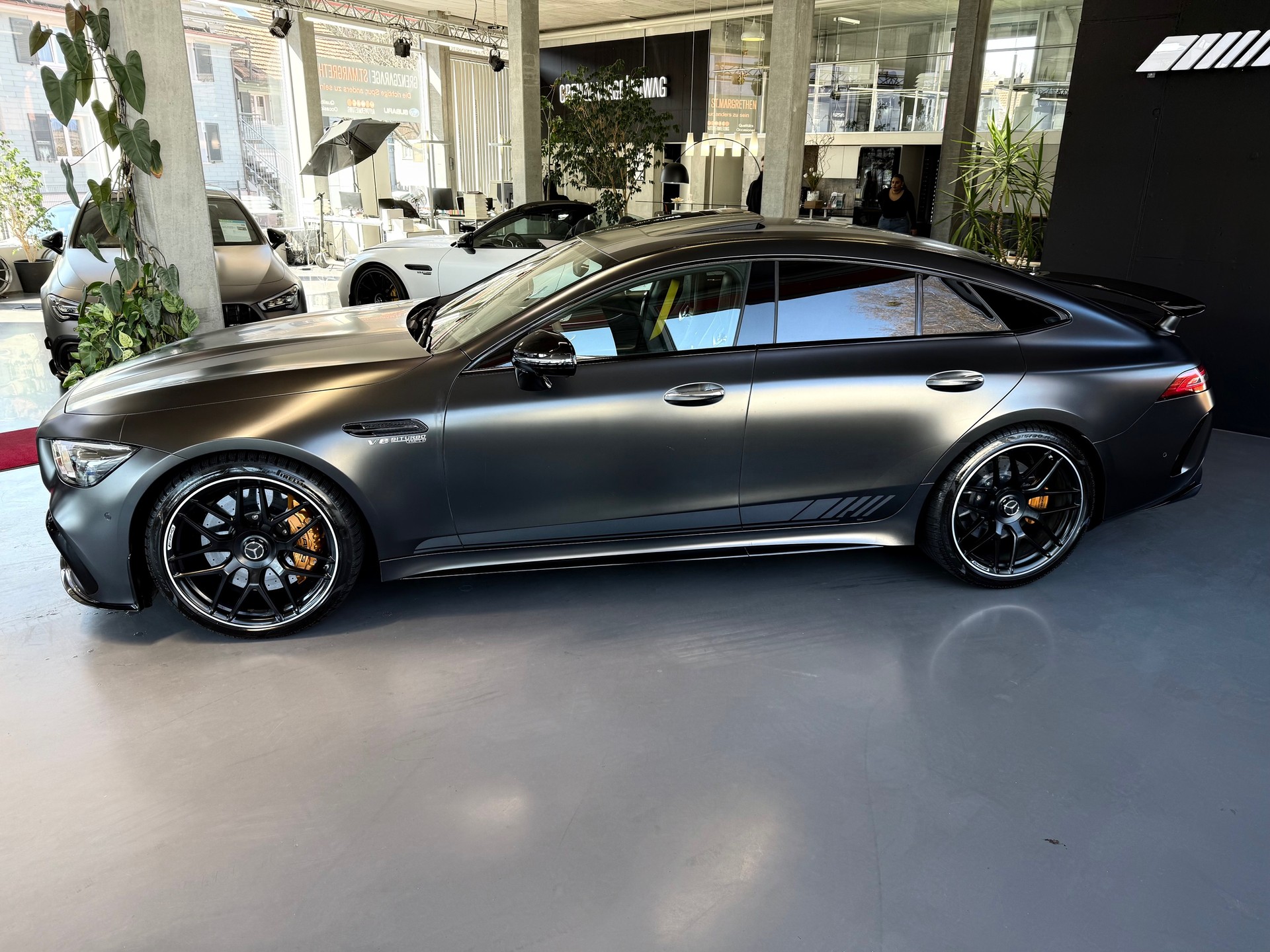 MERCEDES-BENZ AMG GT 4 63 S Edition 1 4Matic+ Speedshift MCT-image-4