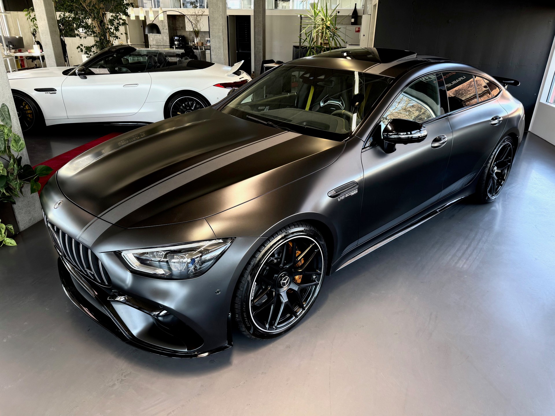 MERCEDES-BENZ AMG GT 4 63 S Edition 1 4Matic+ Speedshift MCT-image-3