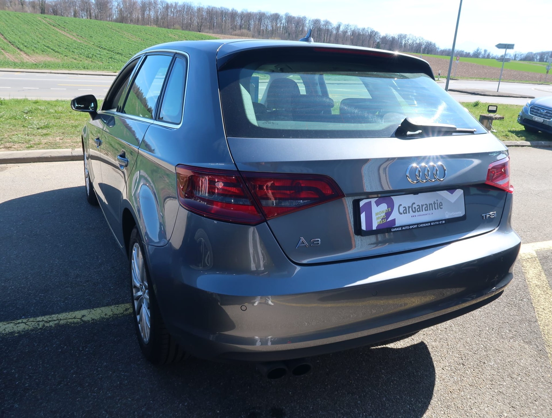AUDI A3 Sportback 1.4 TFSI Ambiente S-tronic-image-6