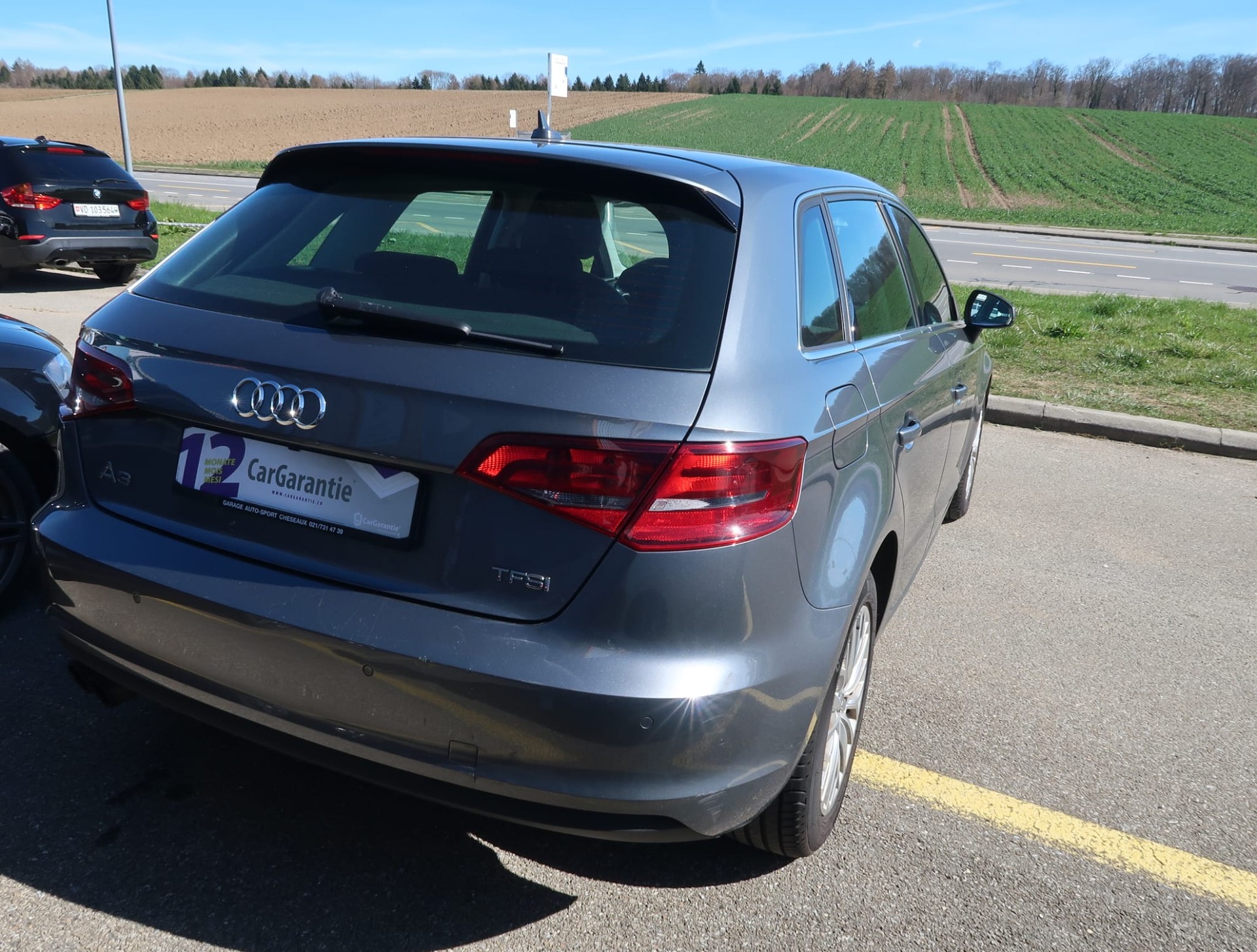 AUDI A3 Sportback 1.4 TFSI Ambiente S-tronic-image-5