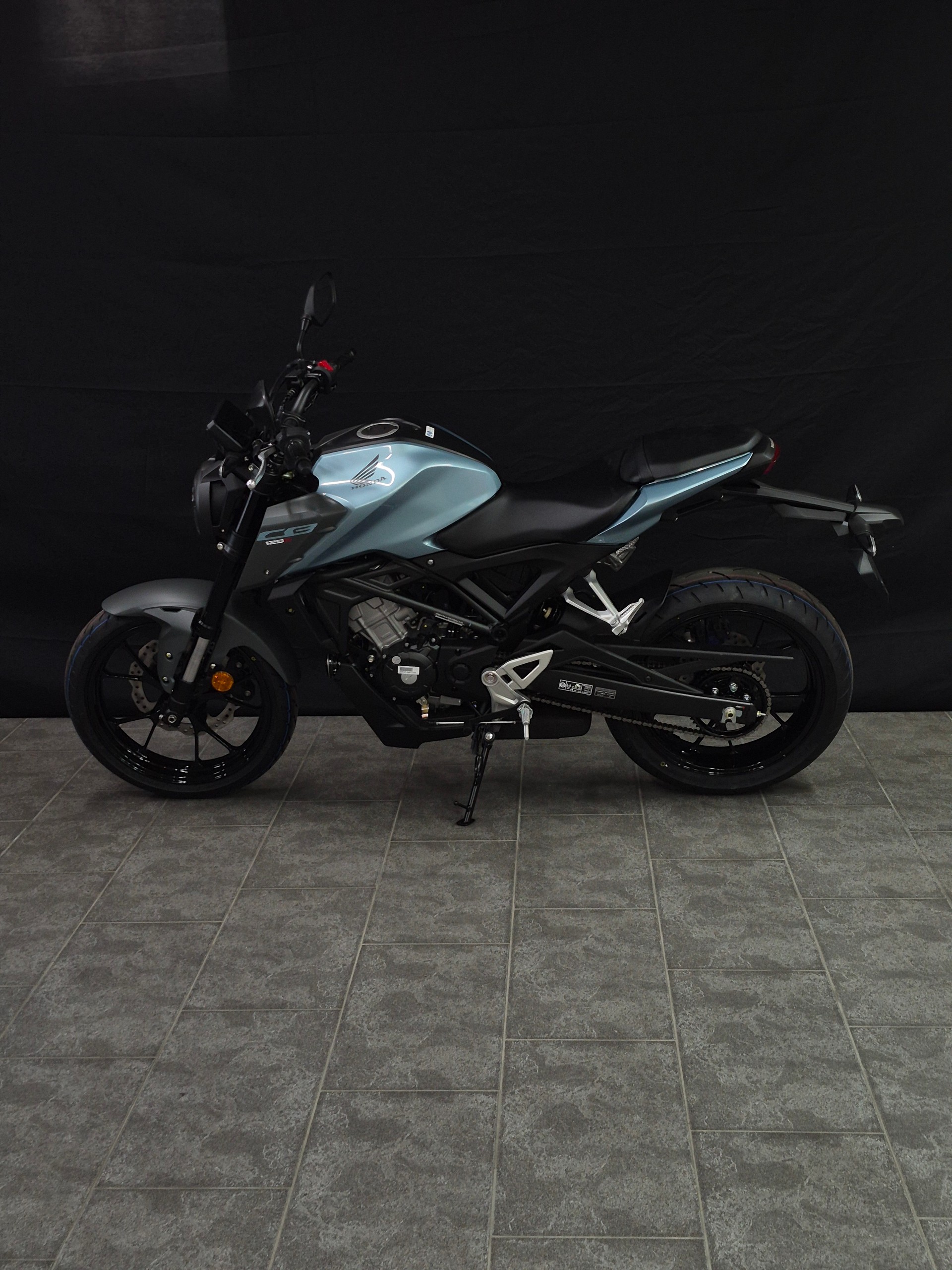 HONDA CB 125 R-image-4