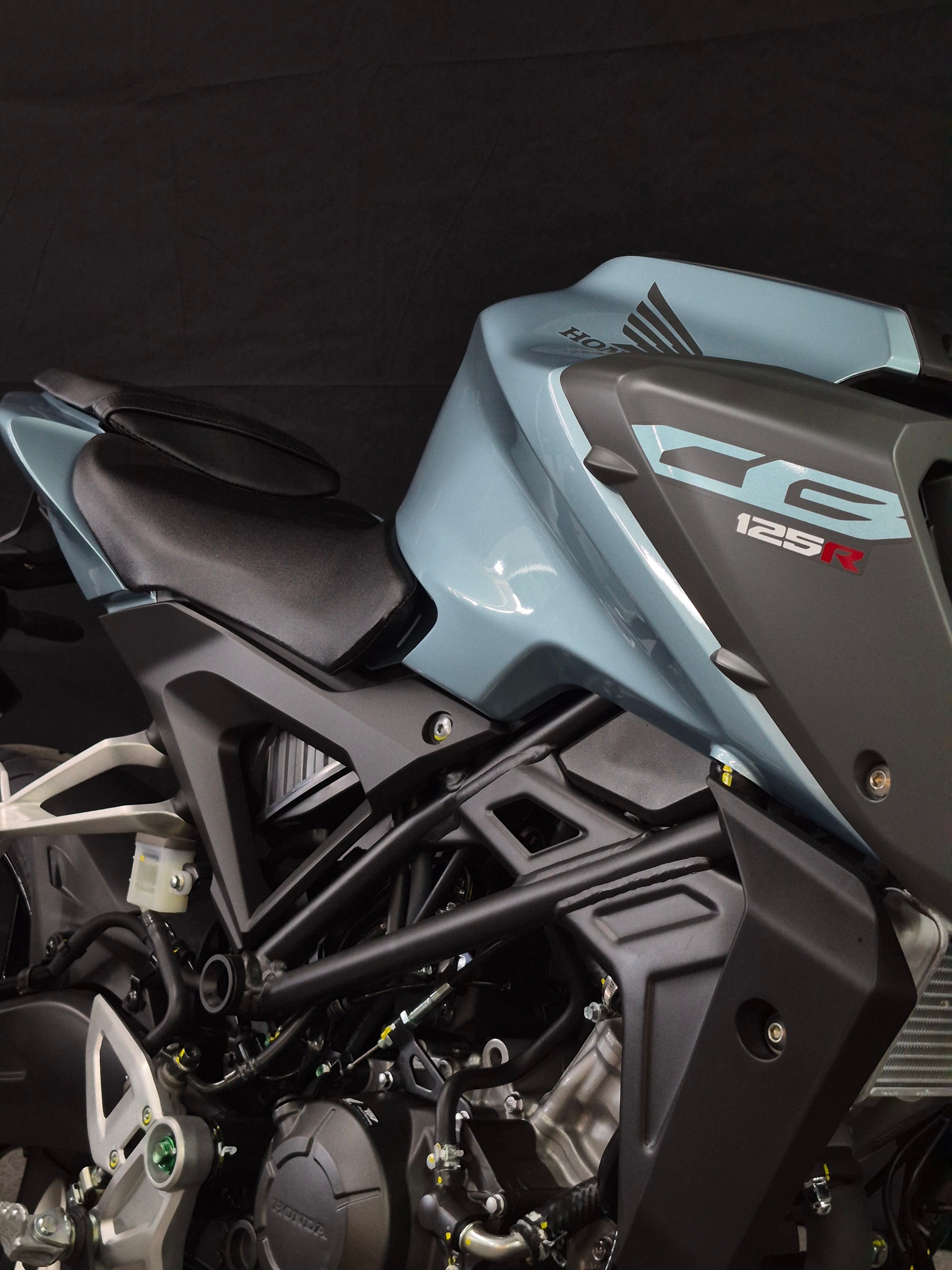 HONDA CB 125 R-image-11