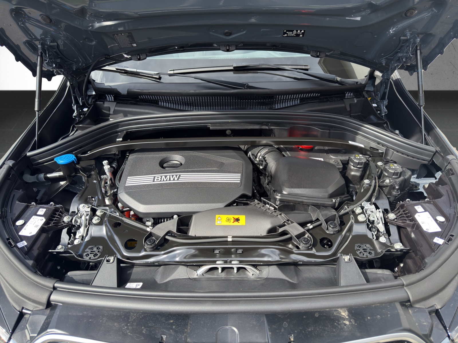BMW X1 xDrive 30e M Sport-image-18