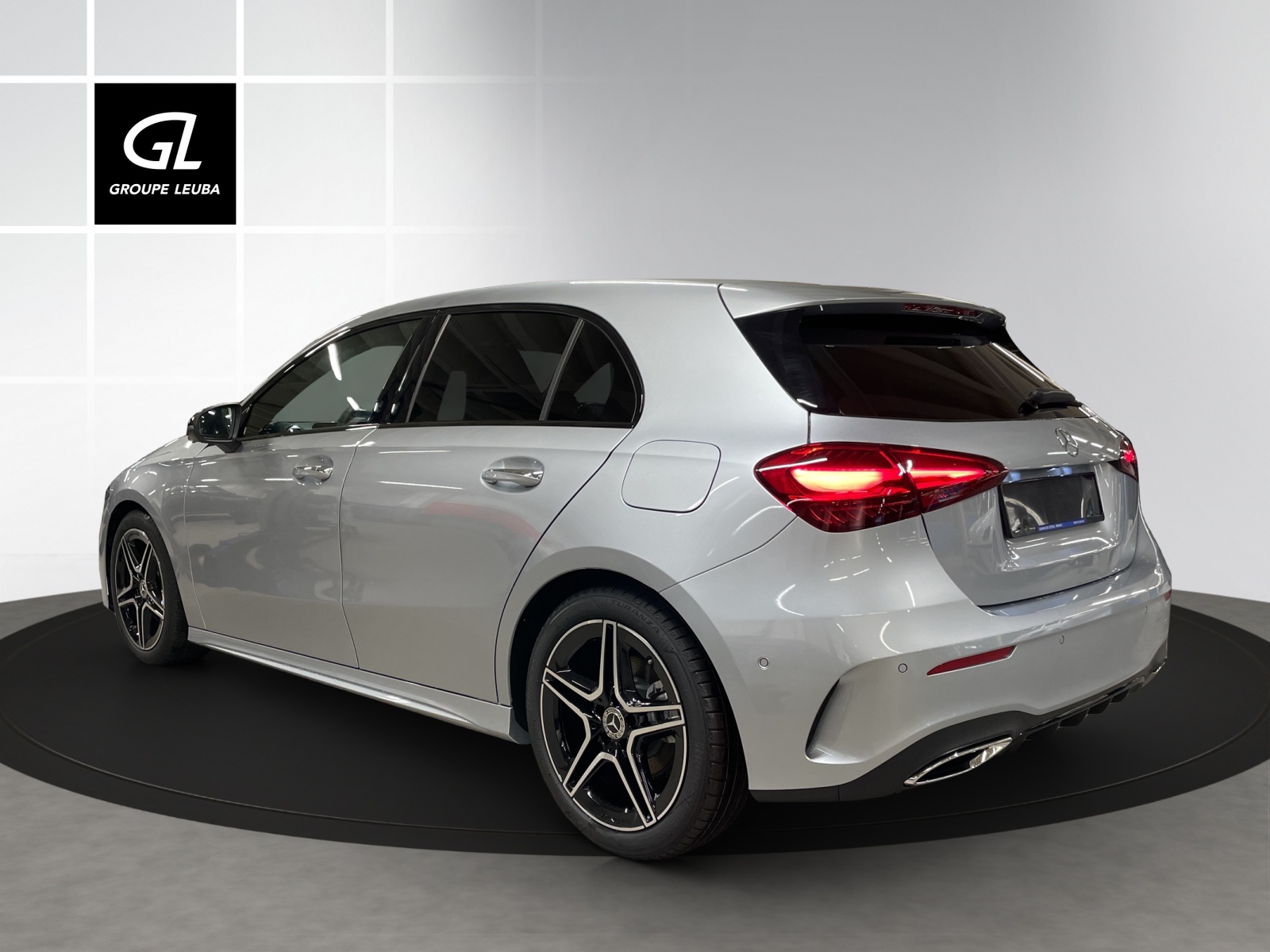 Image MERCEDES-BENZ A-200 A 200 Night Star 7G-DCT