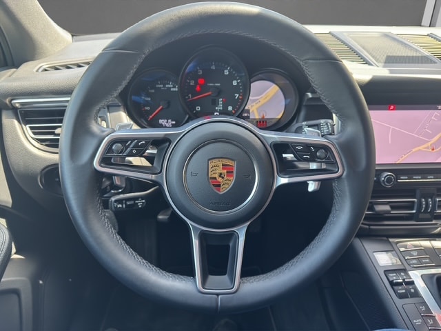 PORSCHE Macan PDK-image-9