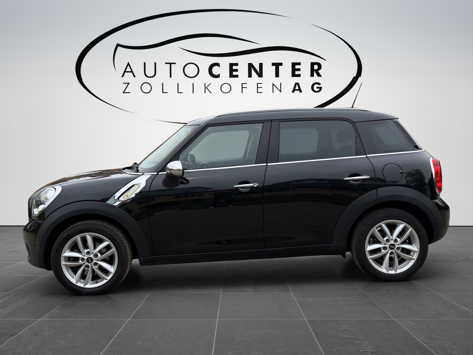 MINI Countryman Cooper FWD Steptronic-image-3