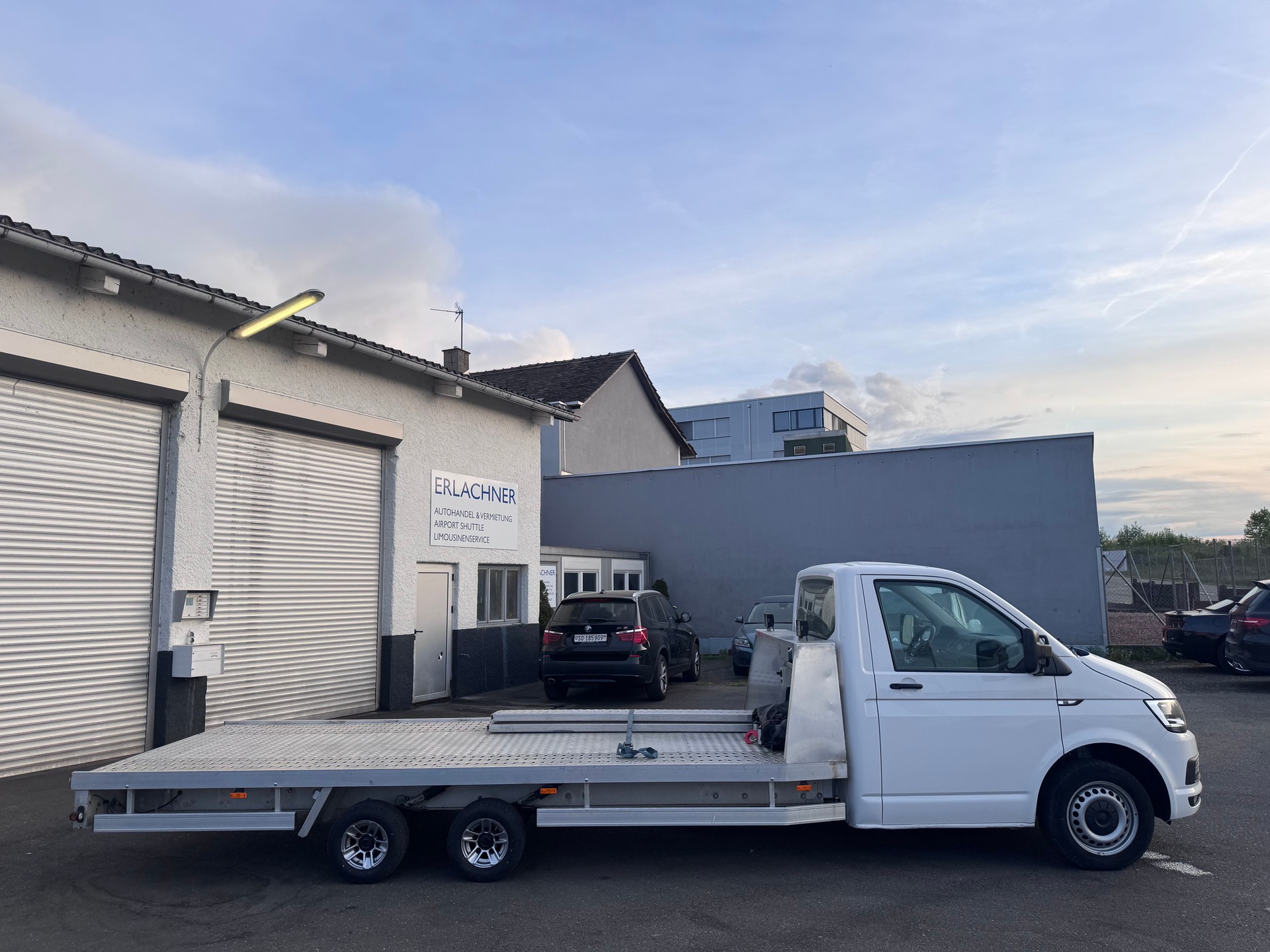 VW T6 2.0 TDI 4Motion DSG AUTOTRANSPORTER-image-8