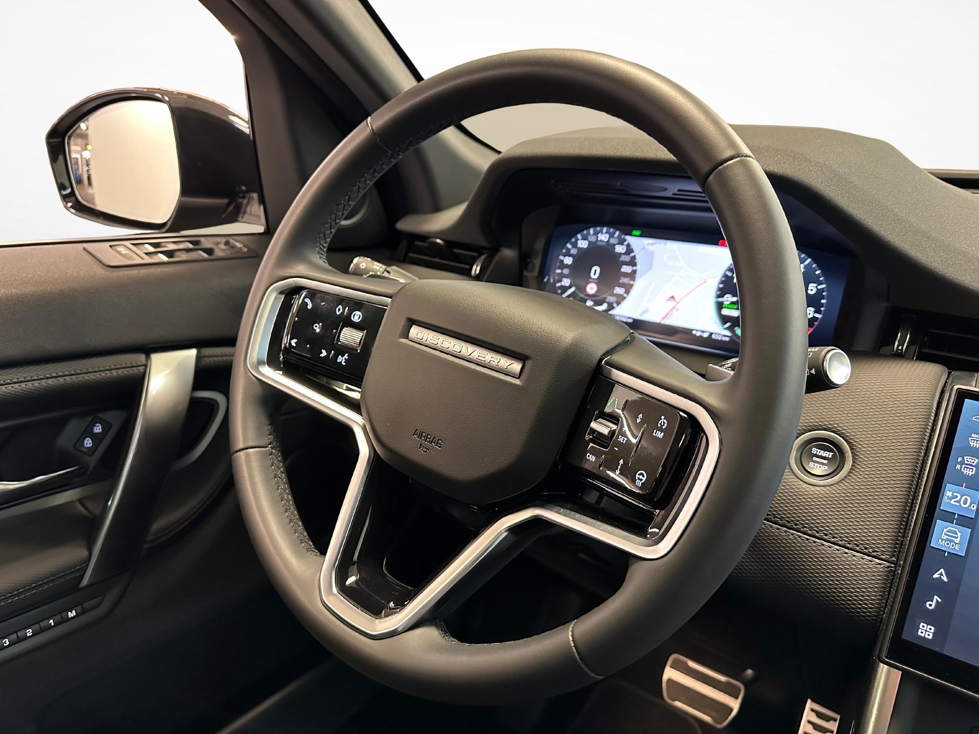 LAND ROVER Discovery Sport 1.5 T 270e Dynamic SE-image-6