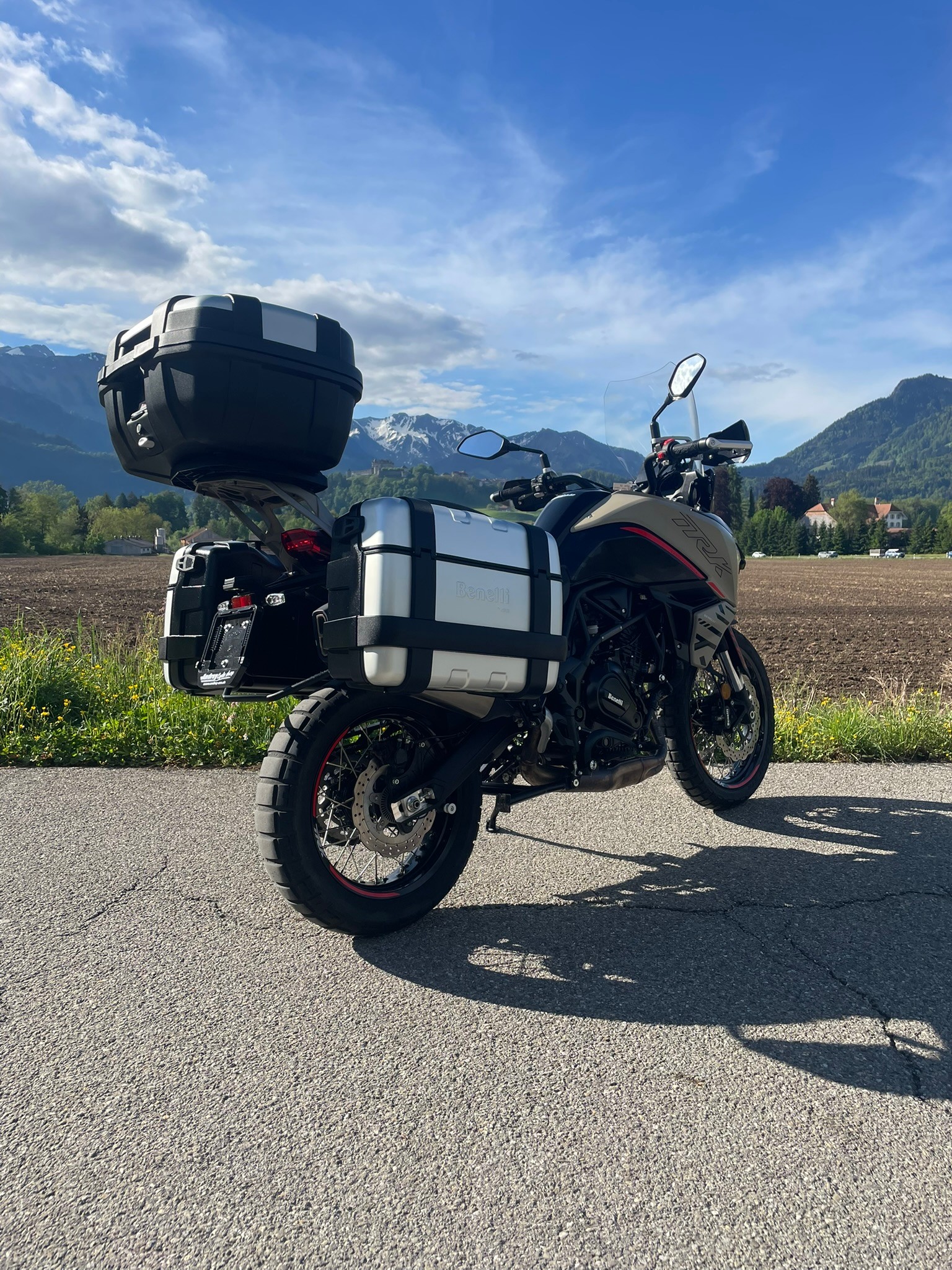 BENELLI TRK 702 X-showroom-element-2