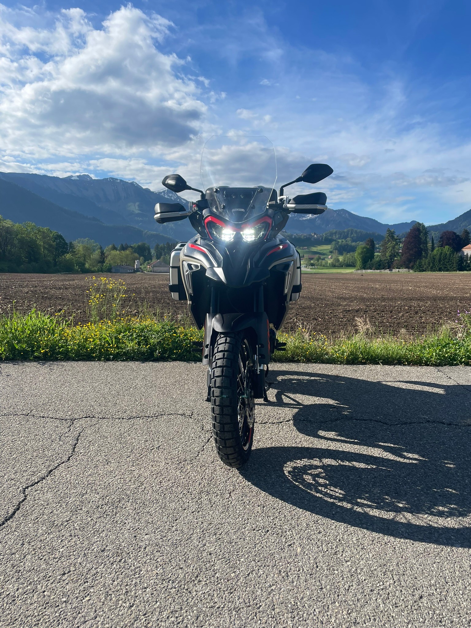 BENELLI TRK 702 X-showroom-element-3