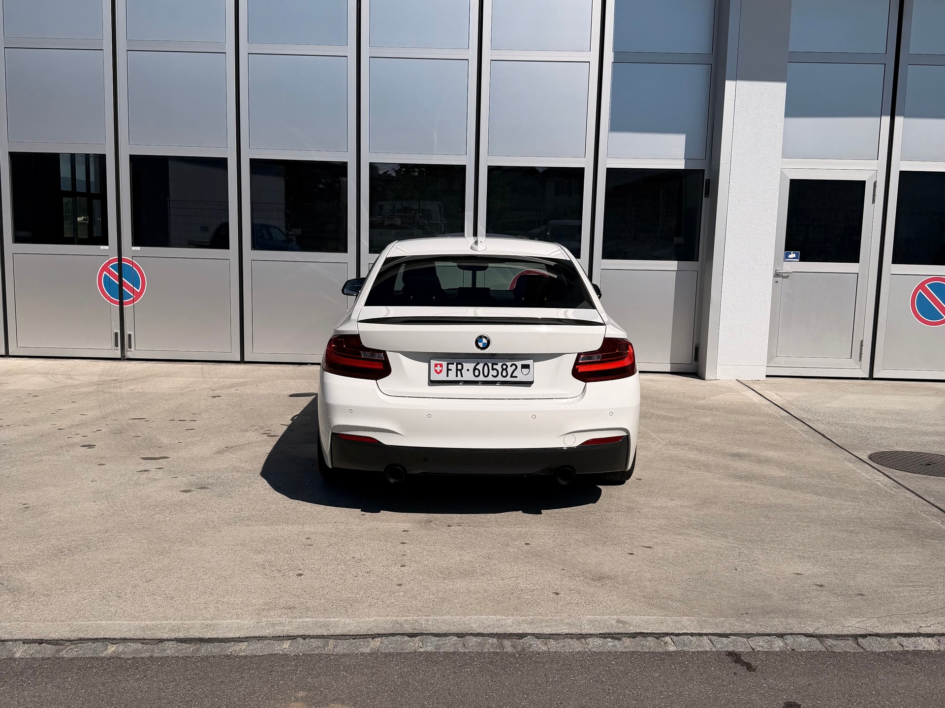 BMW M235i Steptronic-image-6