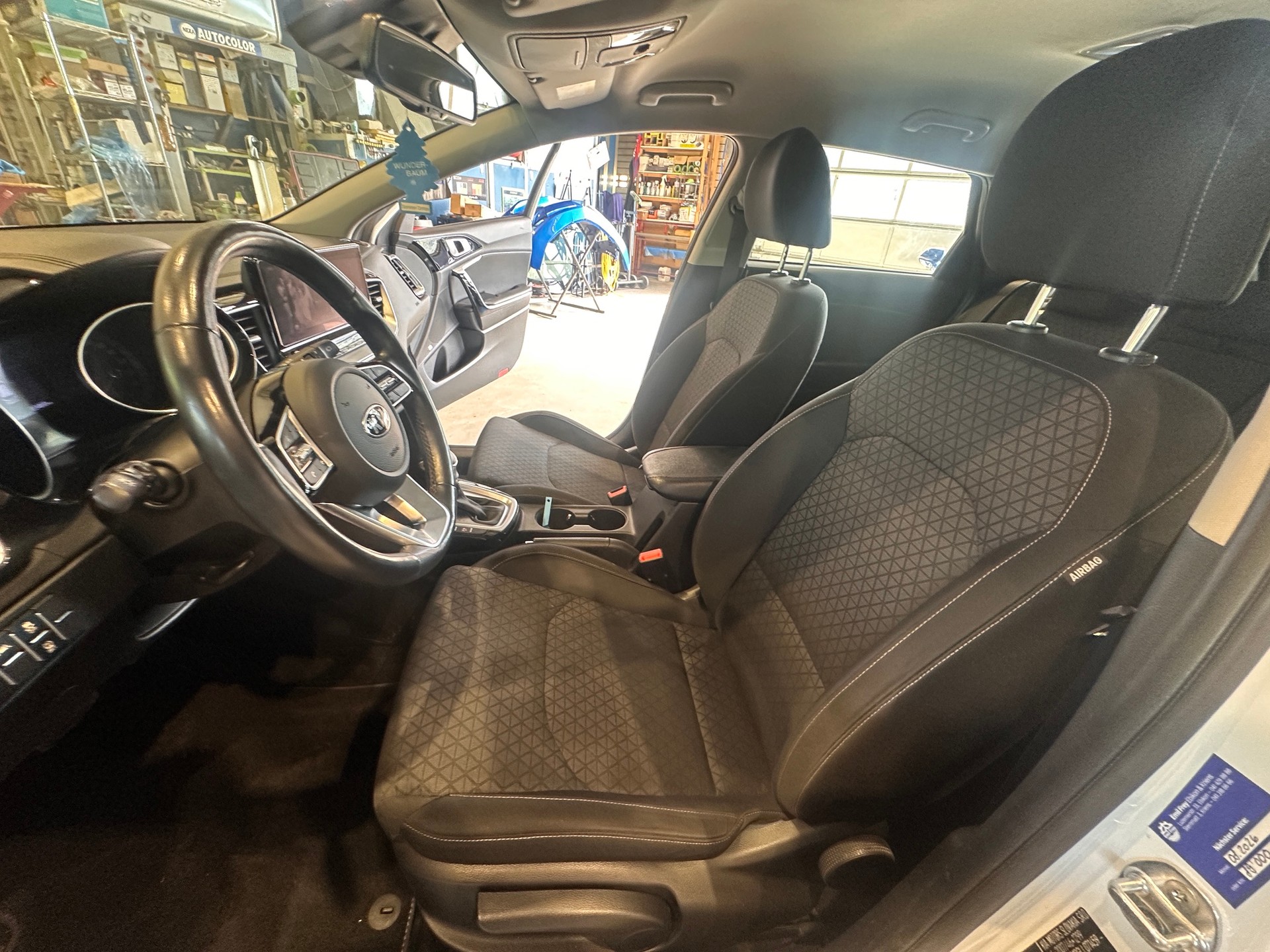 KIA Ceed 1.6 CRDi Style DCT ** NAVI** RÜCKFAHRKAMERA**SITZ-LENKRAD HEIZUNG***-image-5