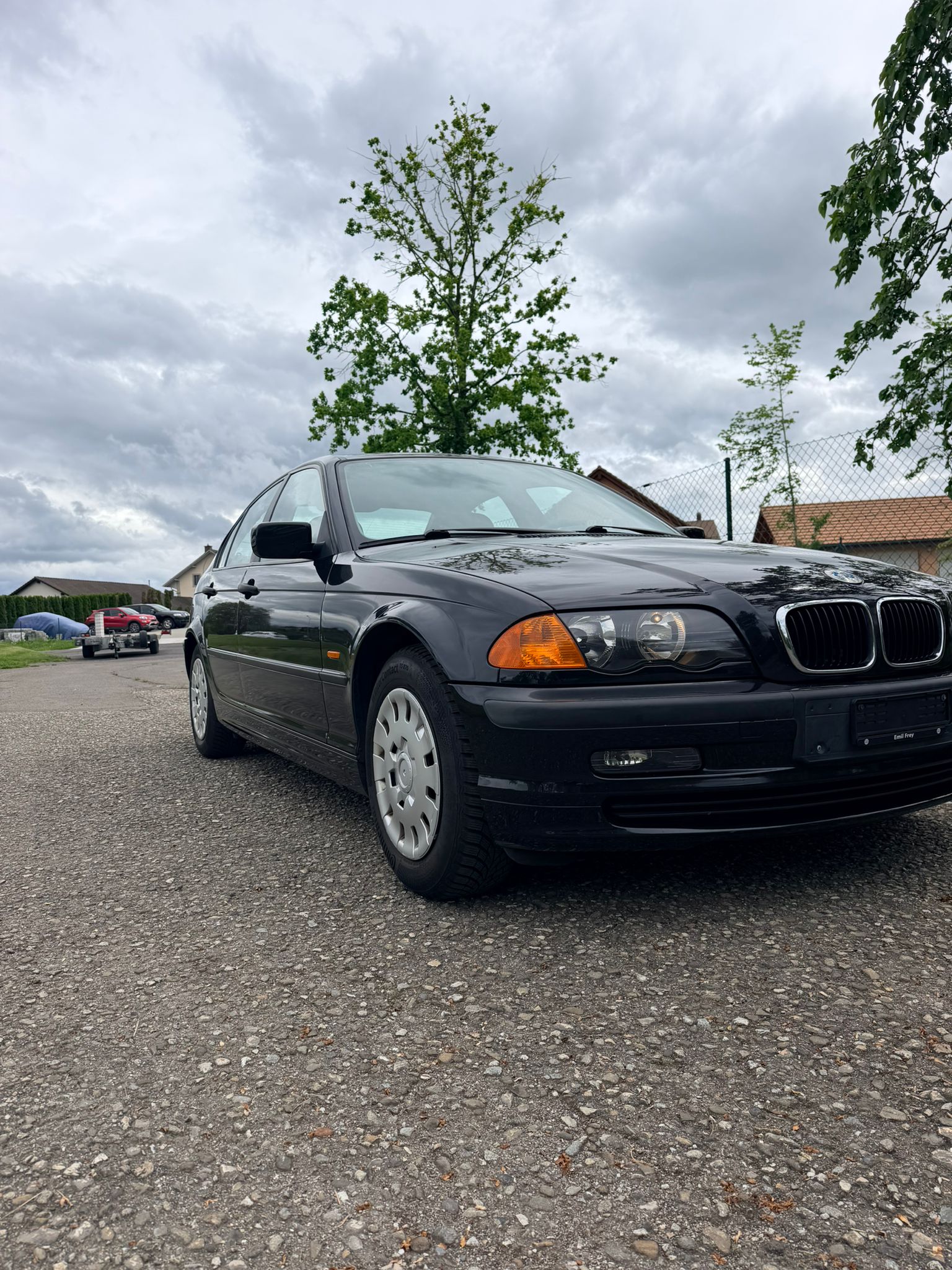 BMW 318-image-1