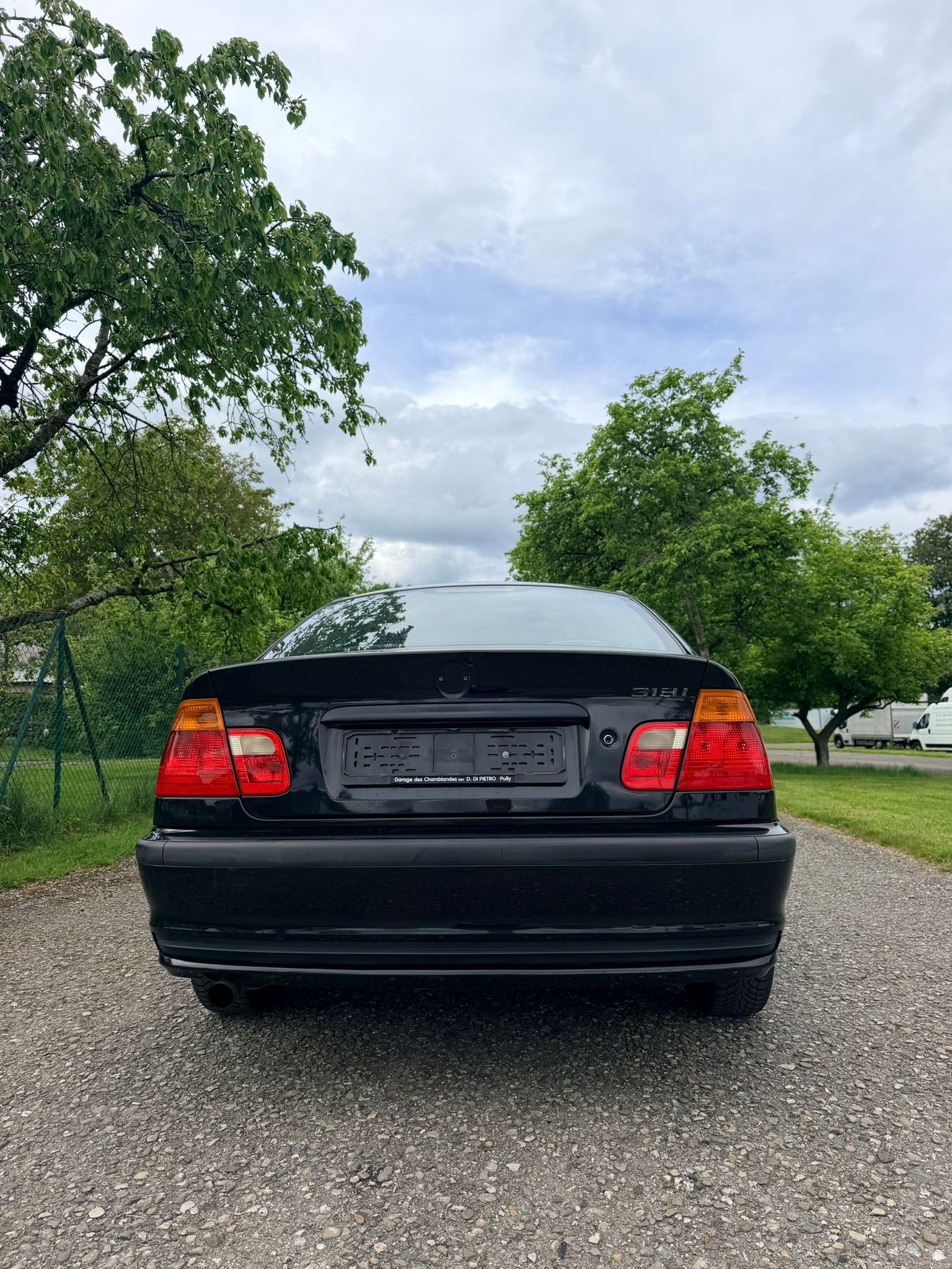 BMW 318-image-6