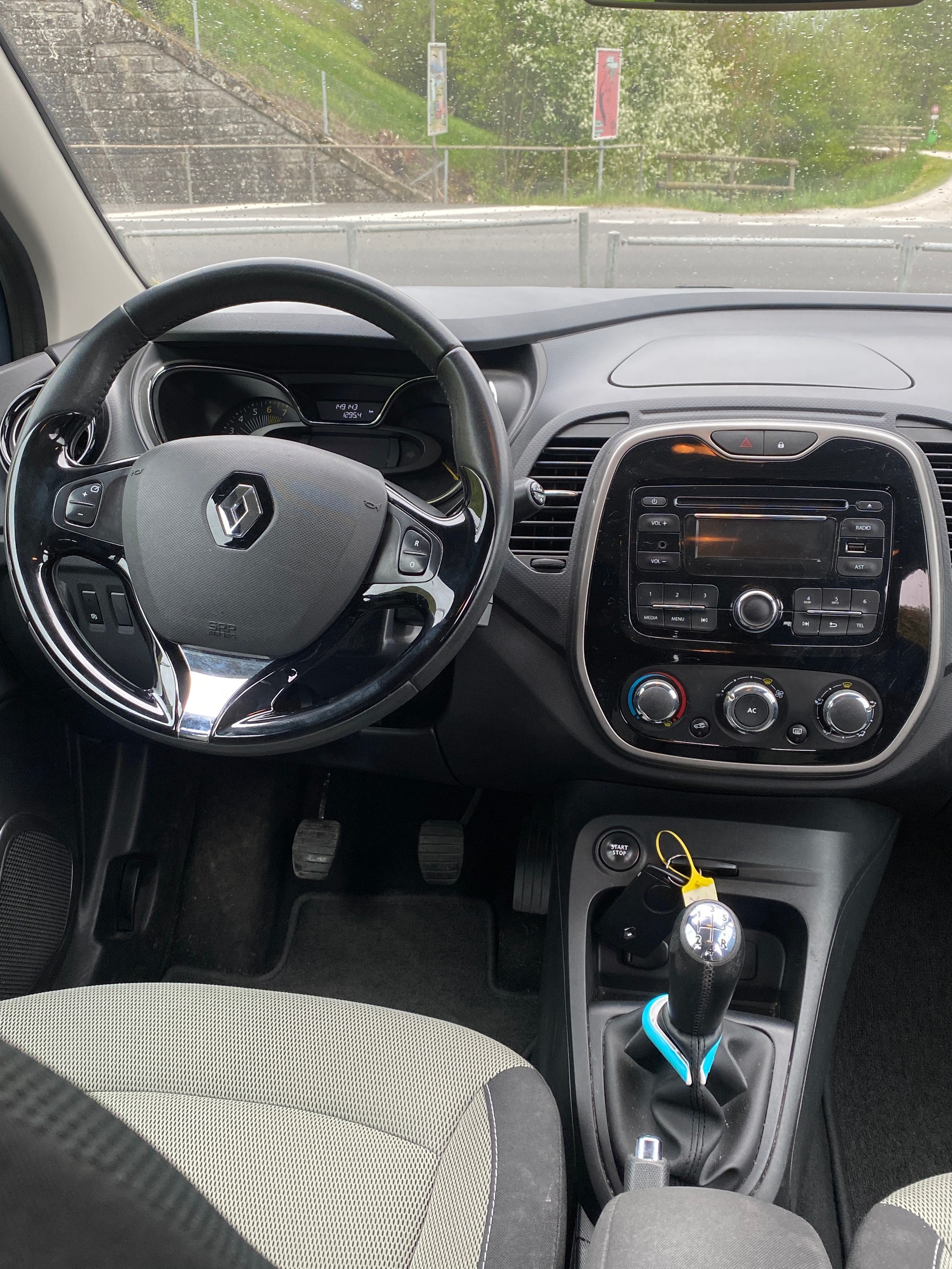 RENAULT Captur 0.9 12V Dynamique-image-6