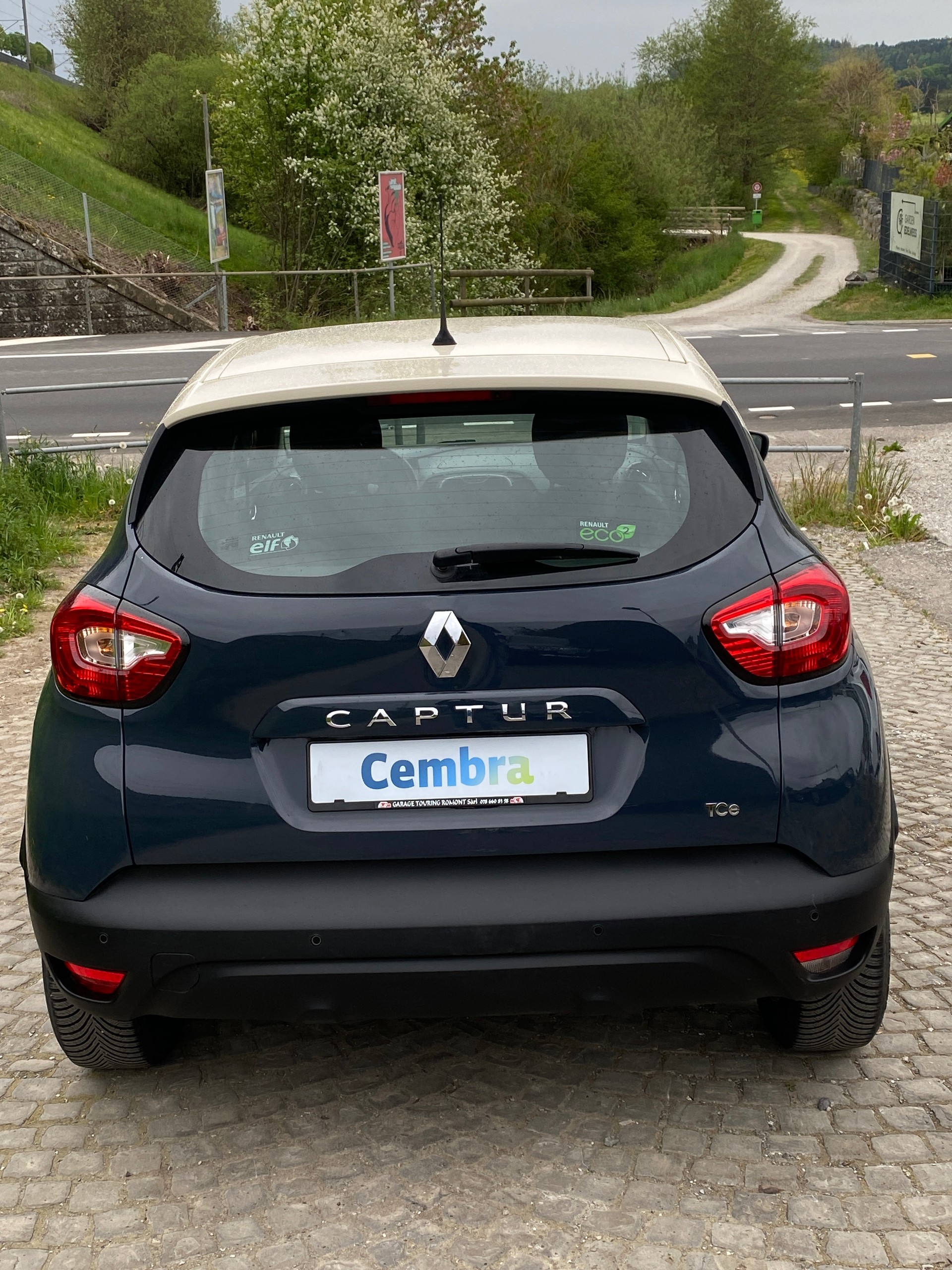RENAULT Captur 0.9 12V Dynamique-showroom-element-3
