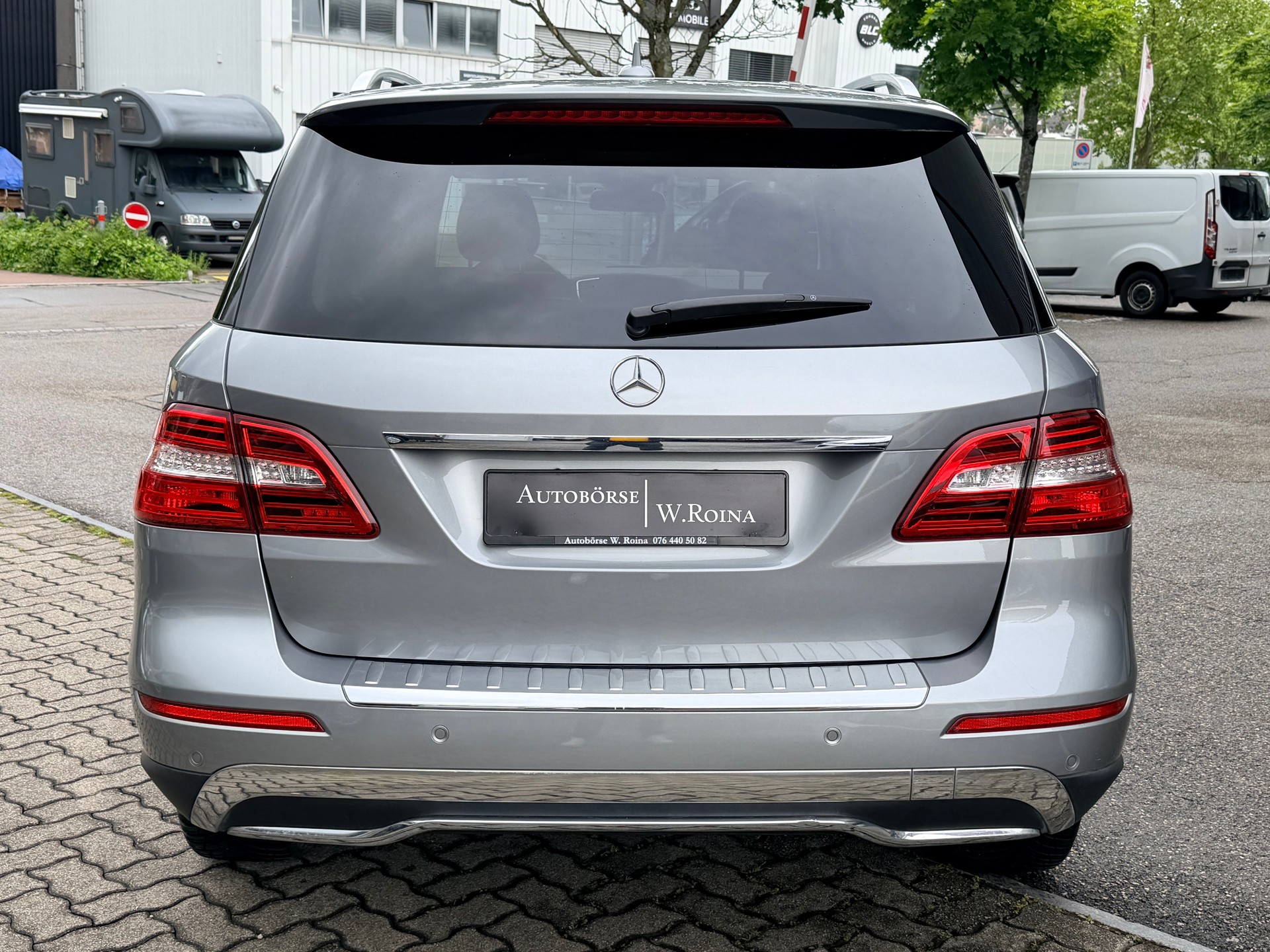 MERCEDES-BENZ ML 350 4Matic 7G-Tronic-showroom-element-3