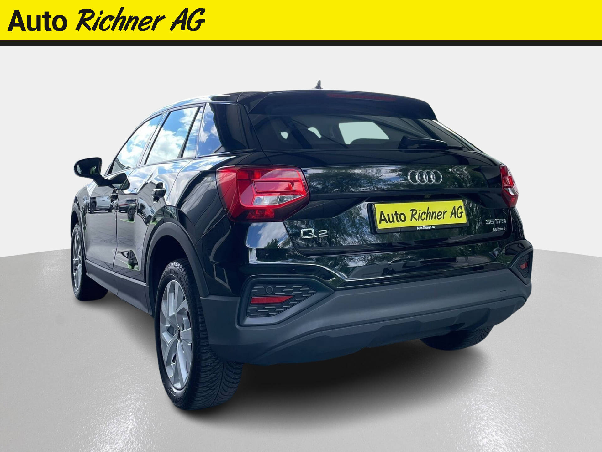AUDI Q2 1.5 35 TFSI S-Tronic-image-4