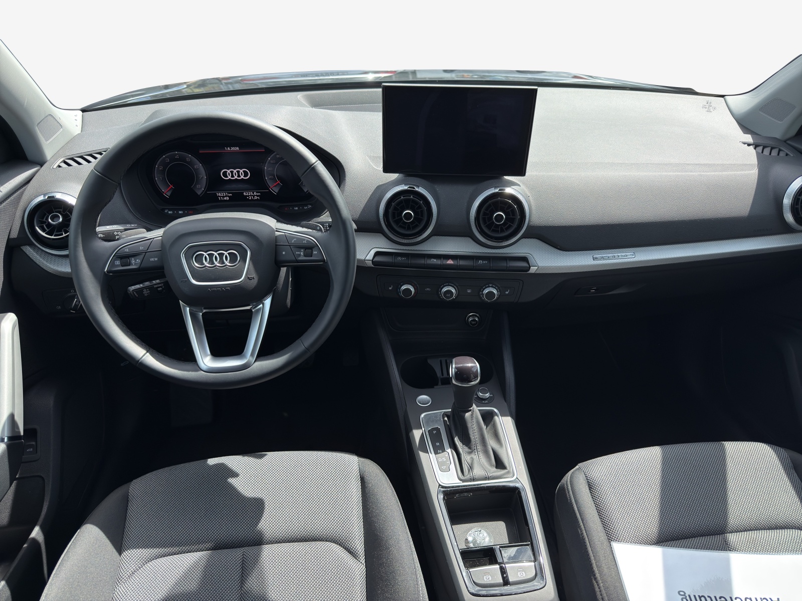 AUDI Q2 40 TFSI Attraction quattro S-tronic-image-8