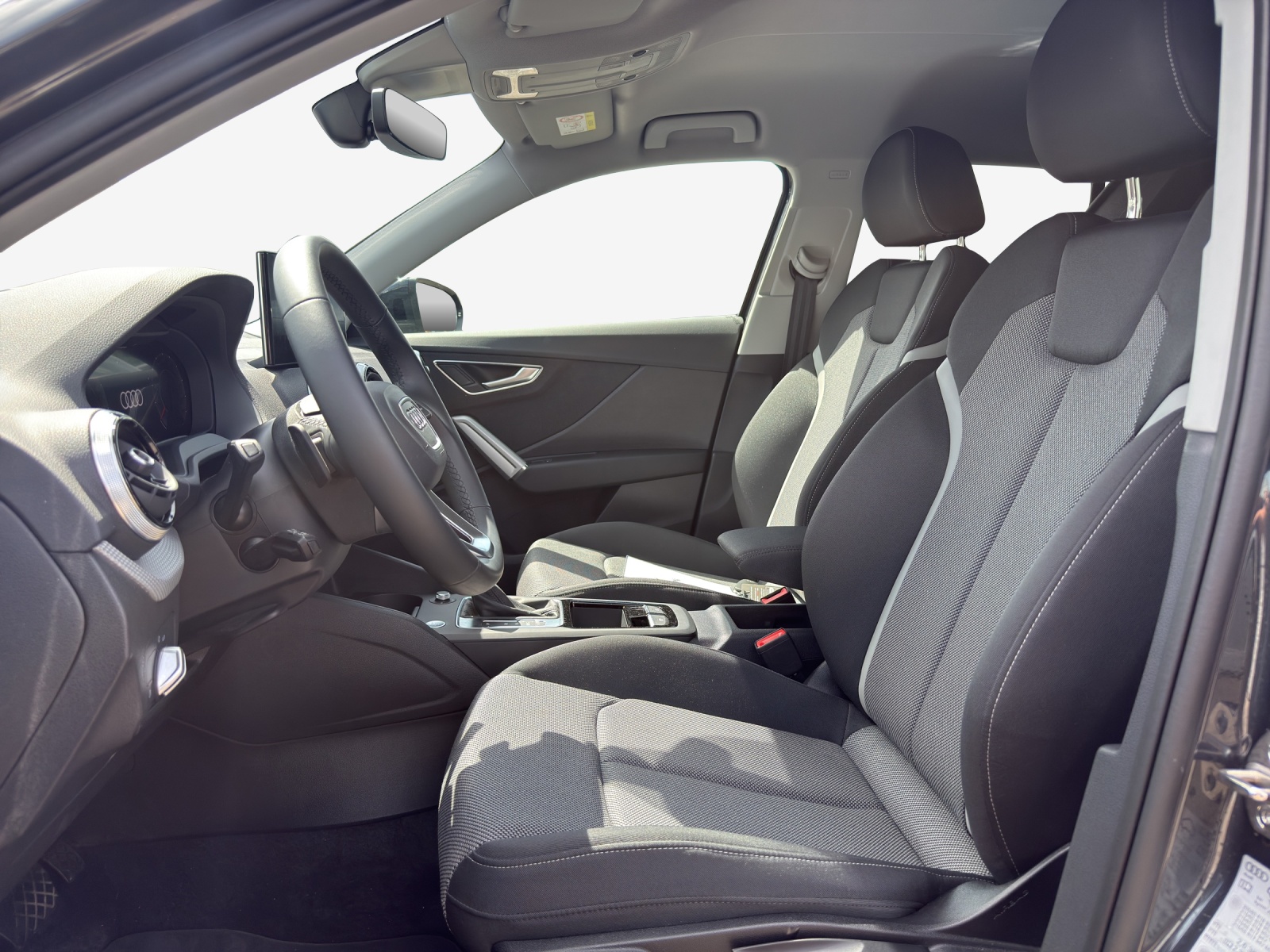 AUDI Q2 40 TFSI Attraction quattro S-tronic-image-7