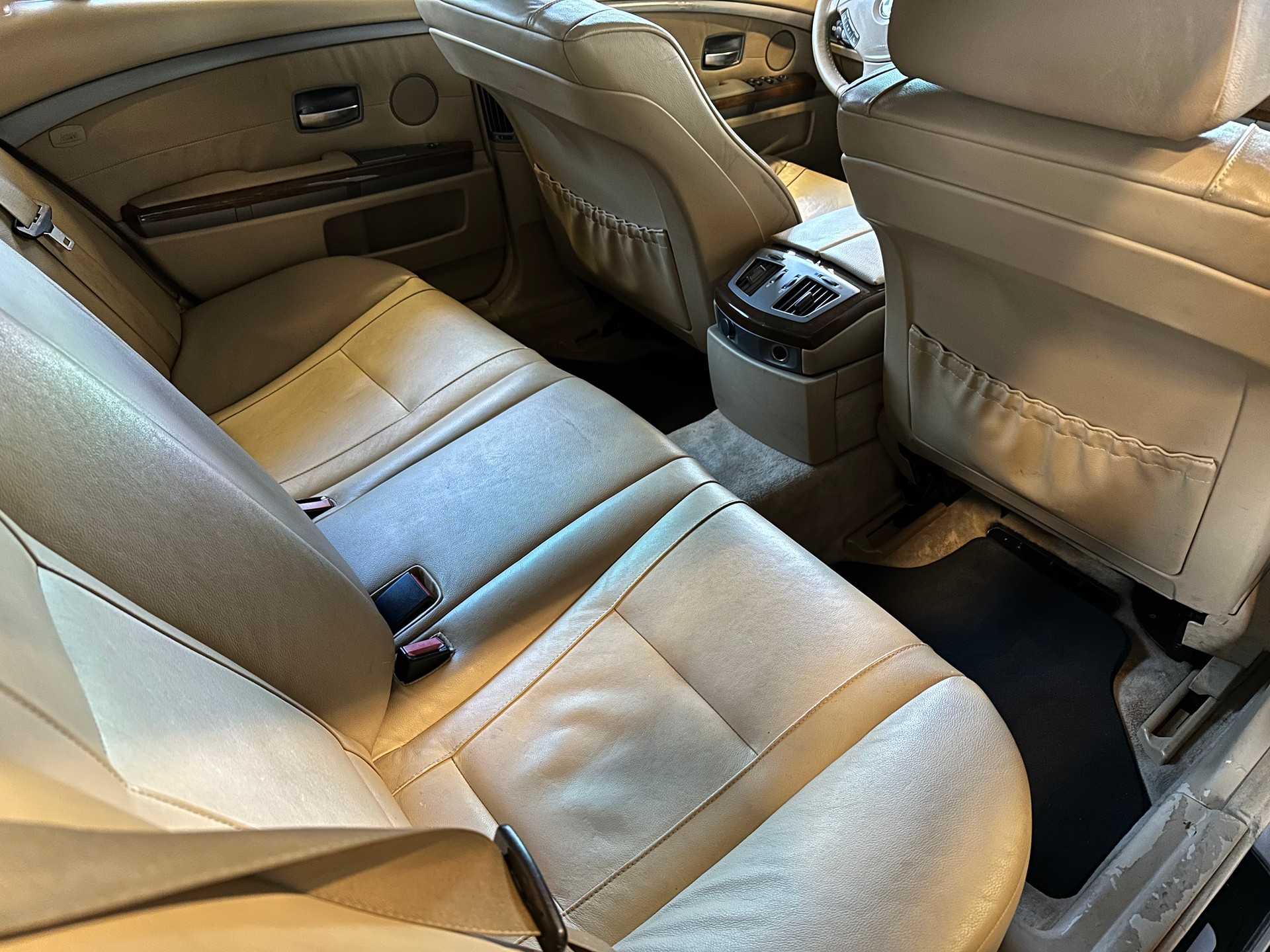 BMW 730d-image-13