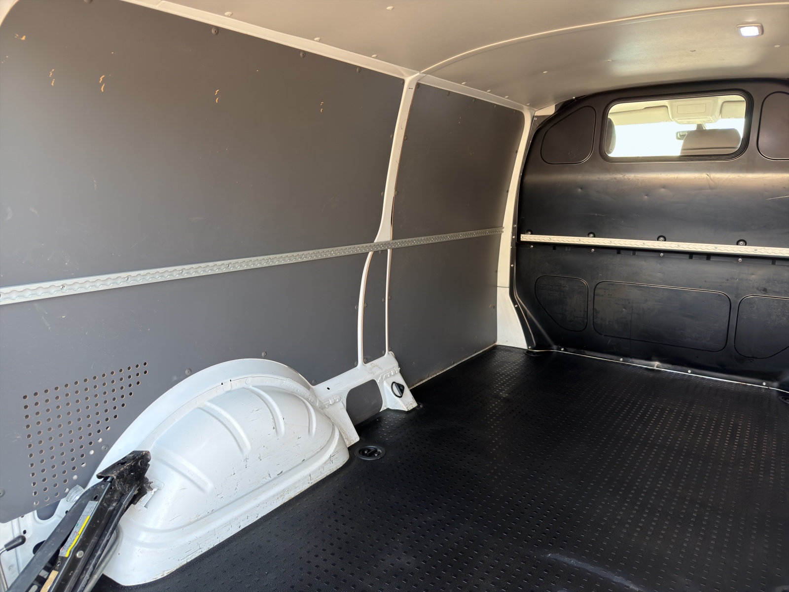 VW T6.1 ABTe-image-14