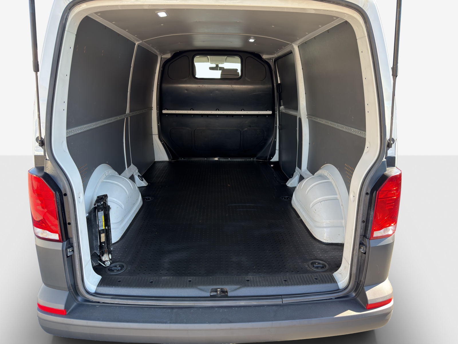 VW T6.1 ABTe-image-12
