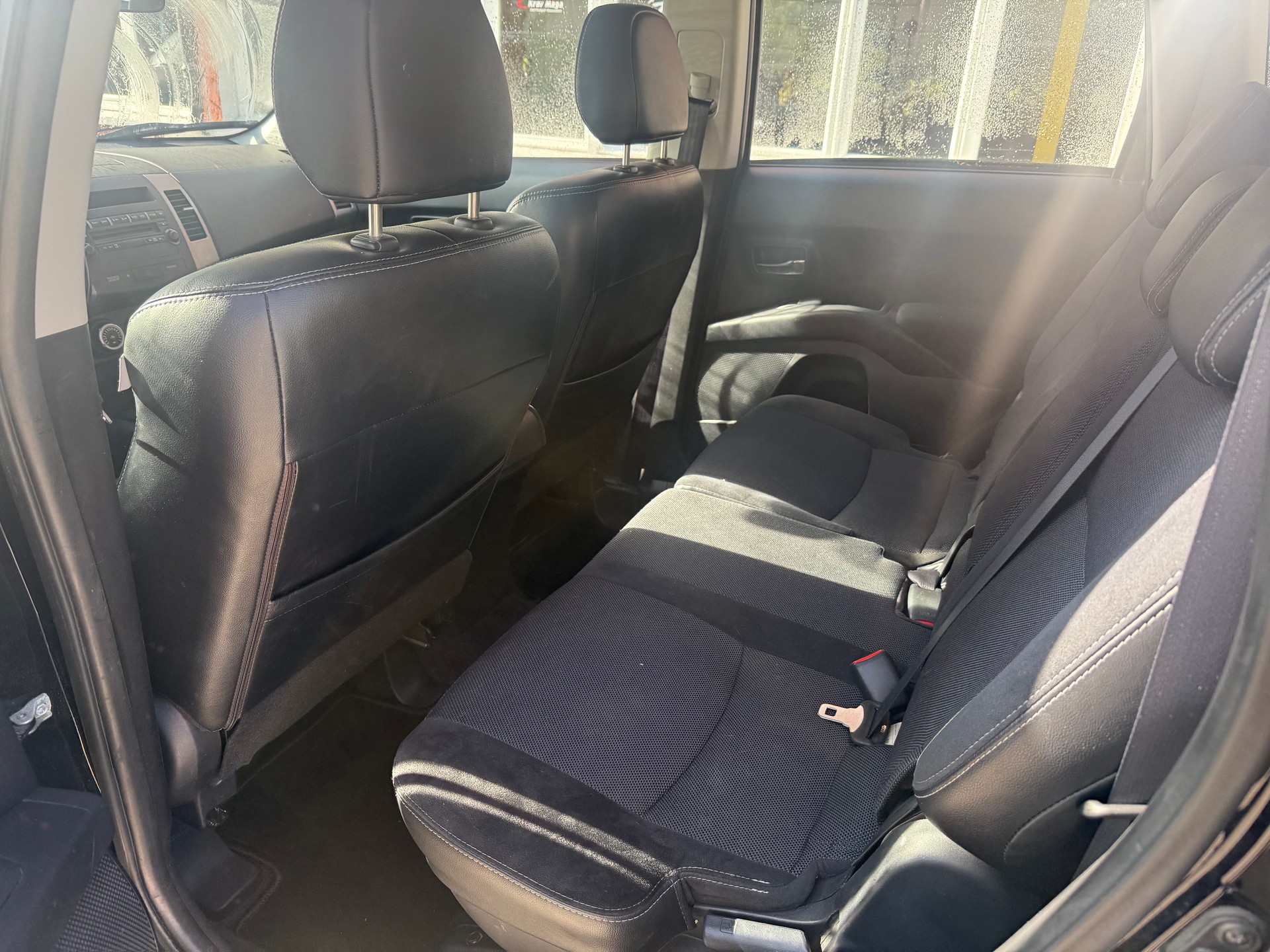 PEUGEOT 4007 2.2 HDi Dynamic-image-5