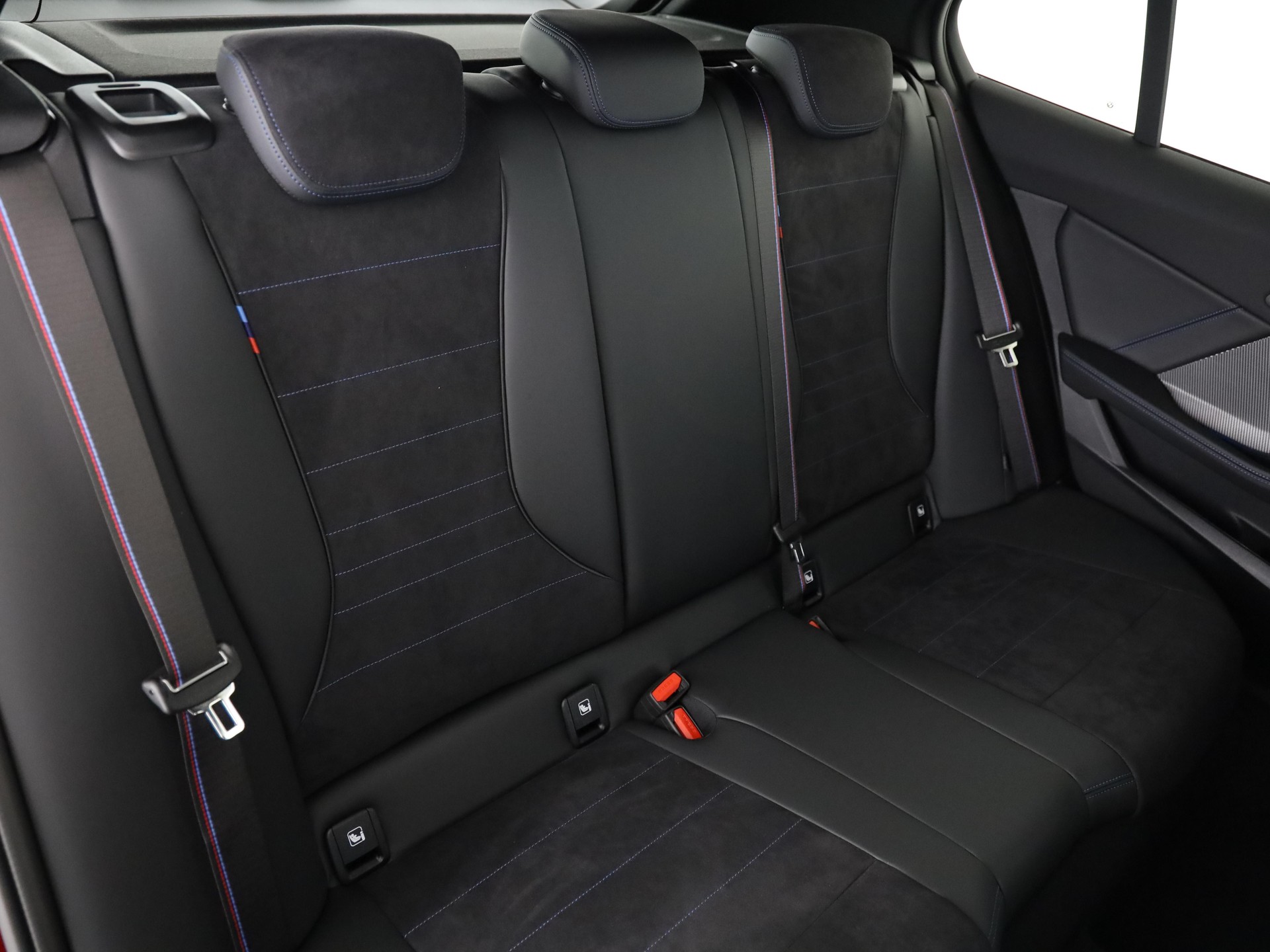 BMW M135i xDrive-image-17