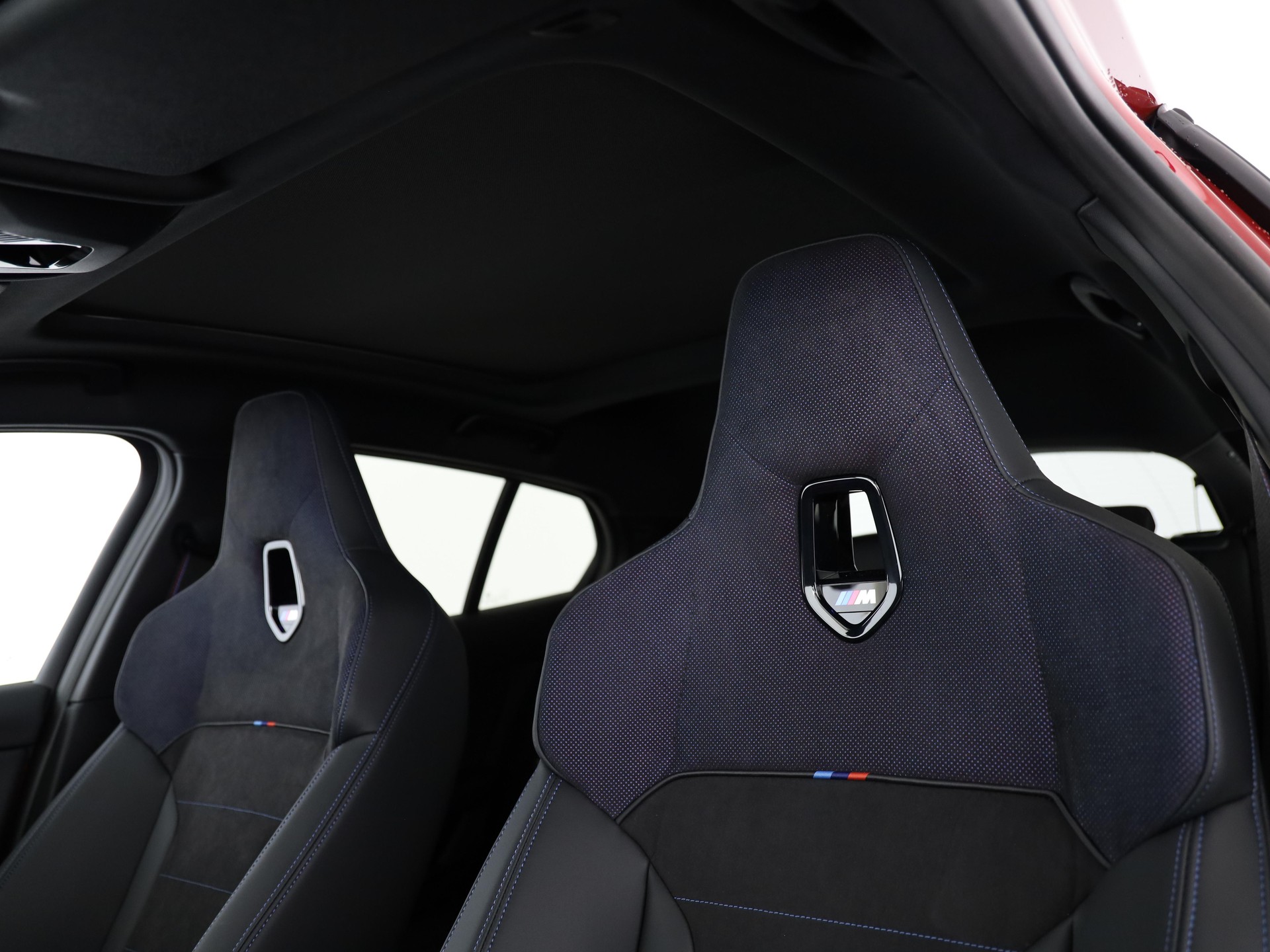 BMW M135i xDrive-image-8