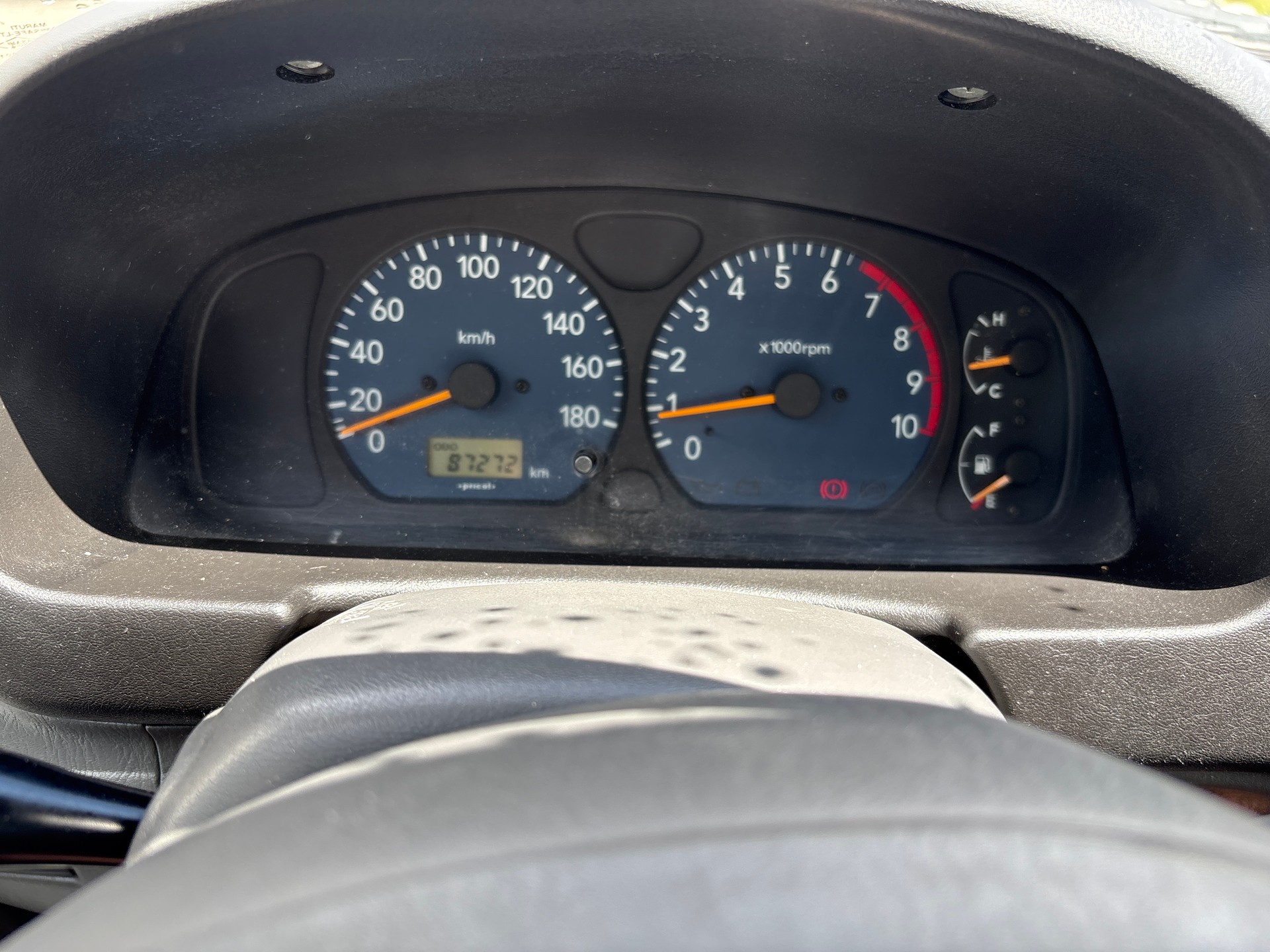 SUZUKI Alto 1.1 Top-image-11